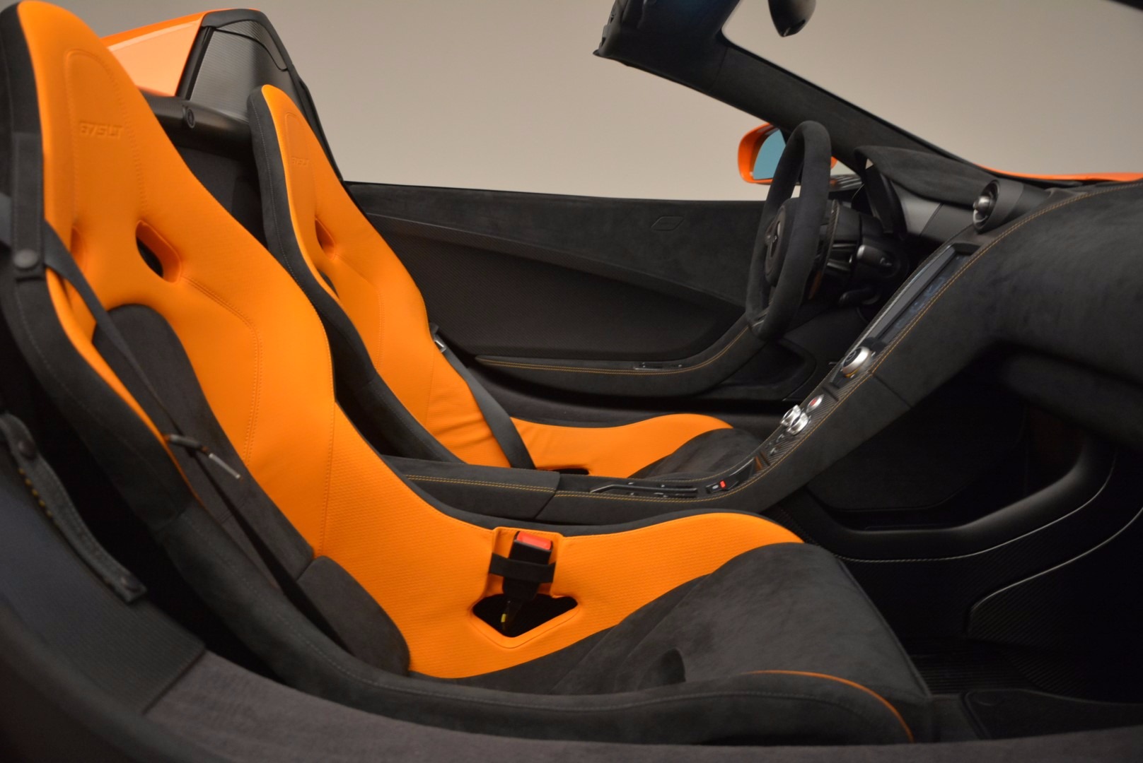 Used 2016 McLaren 675LT Spider Convertible