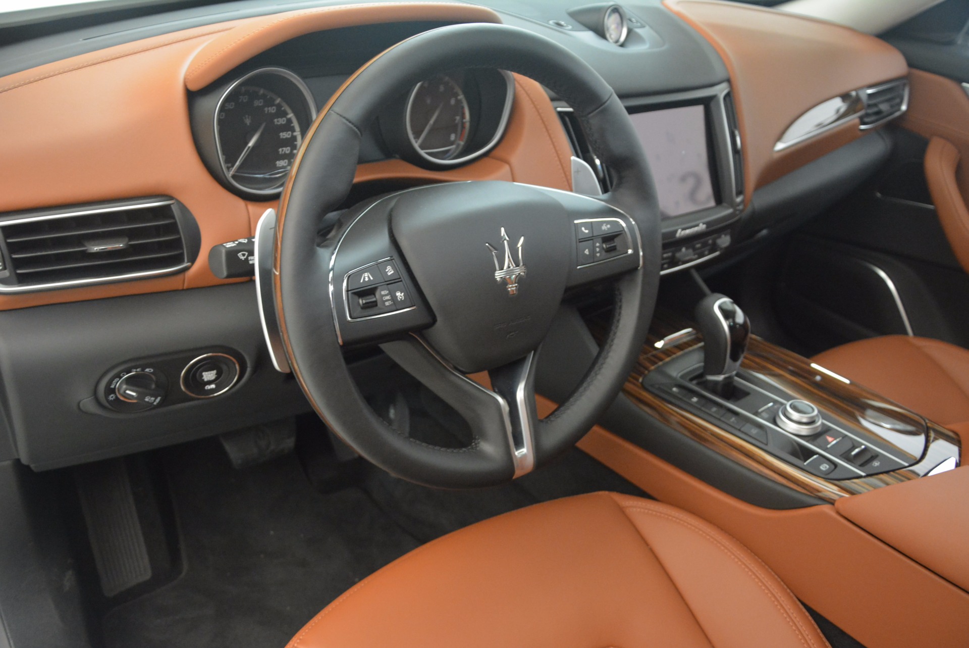 New 2017 Maserati Levante S