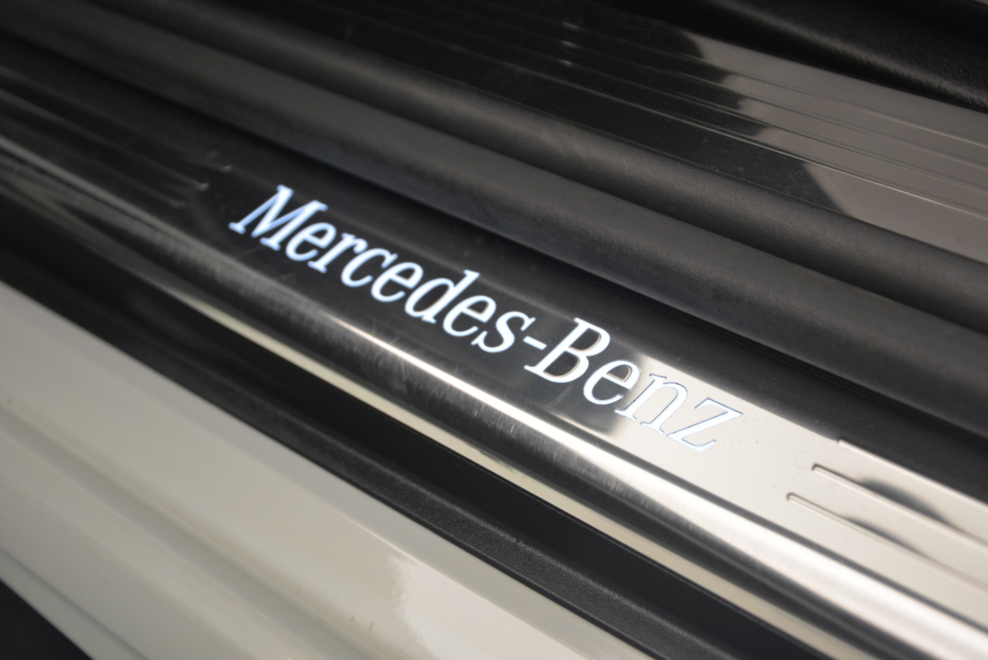 Used 2015 Mercedes Benz SL Class SL 550