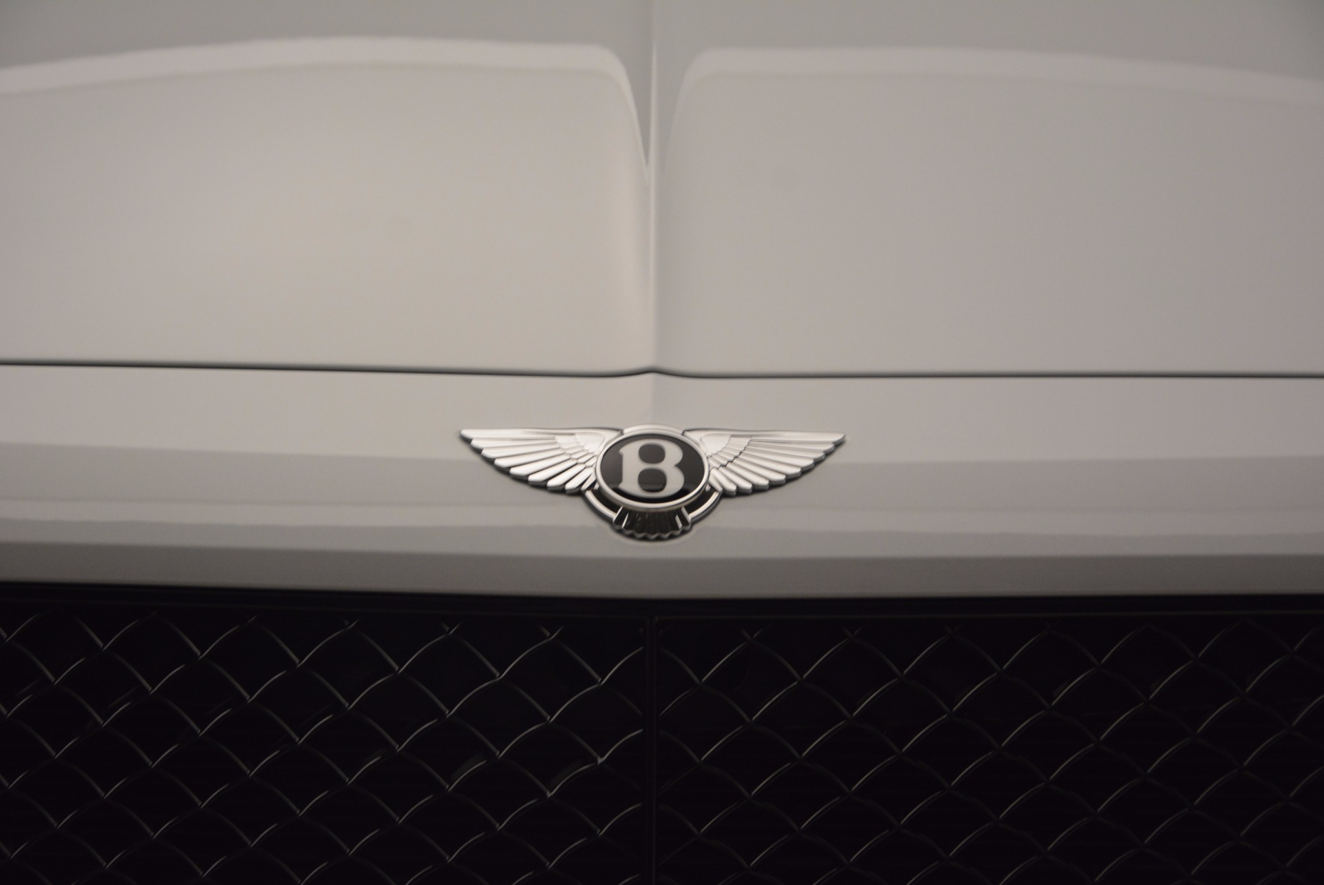 New 2018 Bentley Bentayga Black Edition