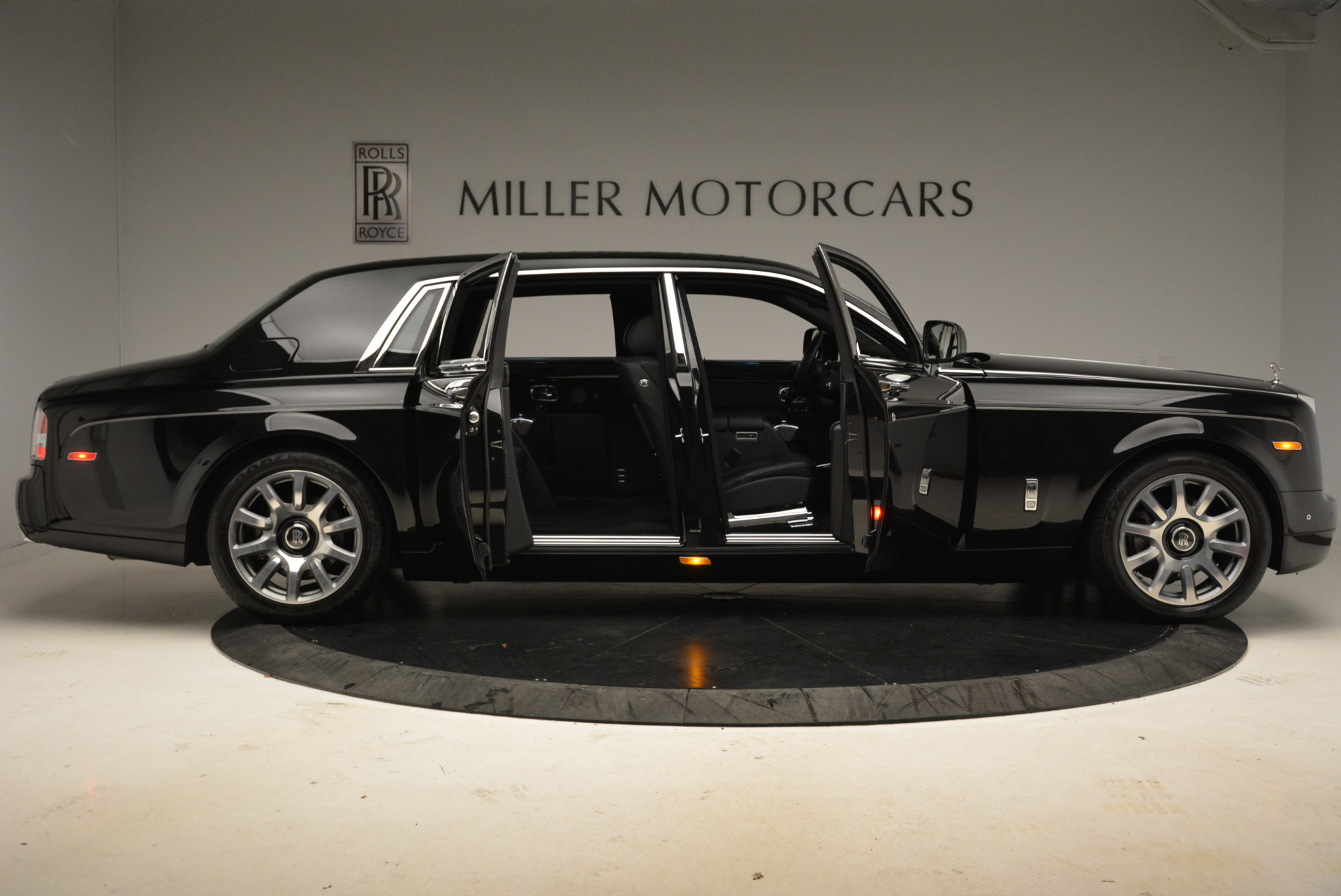 Pre Owned 2014 Rolls Royce Phantom Ewb For Sale Ferrari Of