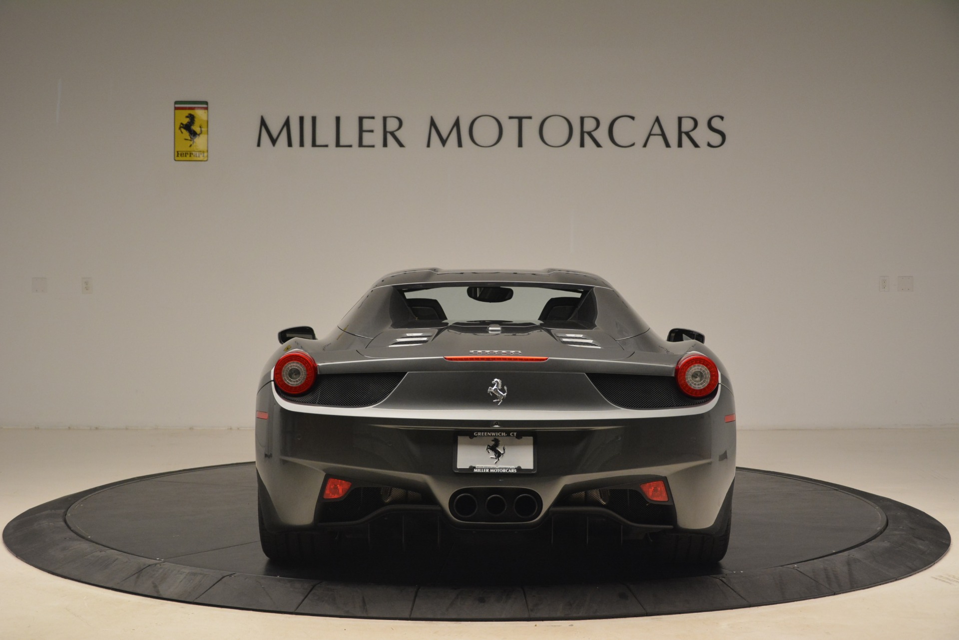 used ferrari 458 spider