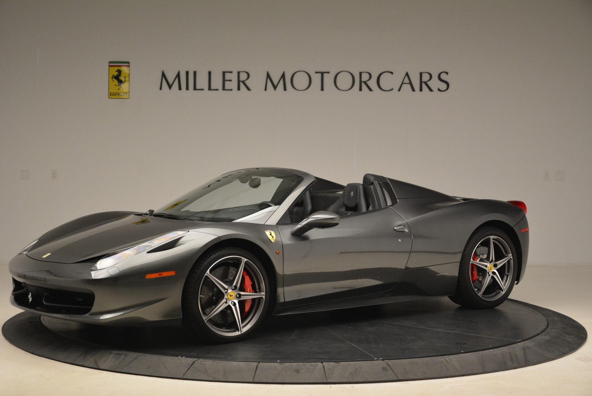 Pre-Owned 2013 Ferrari 458 Spider For Sale | Ferrari of Greenwich Stock  #4526