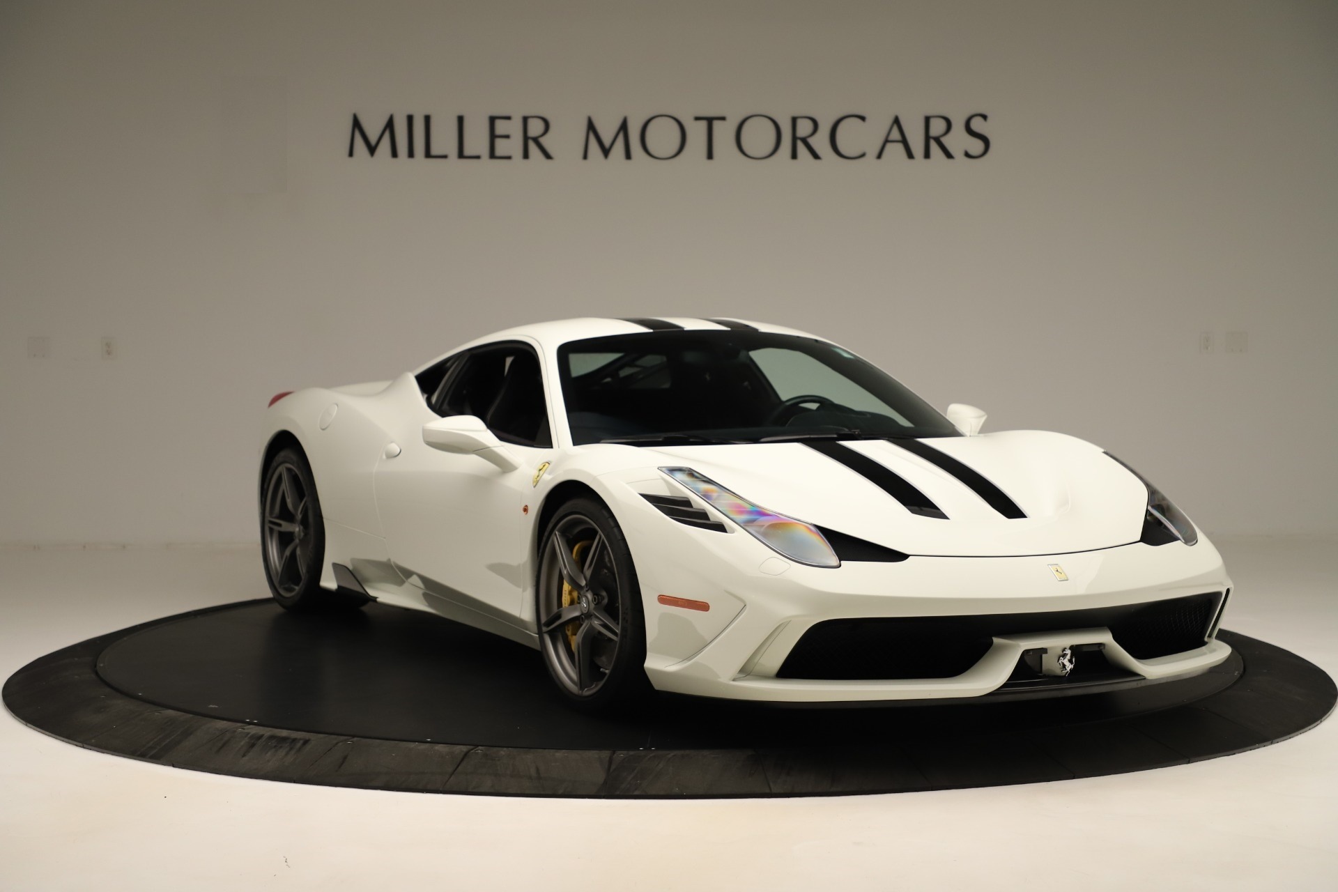 ferrari base model