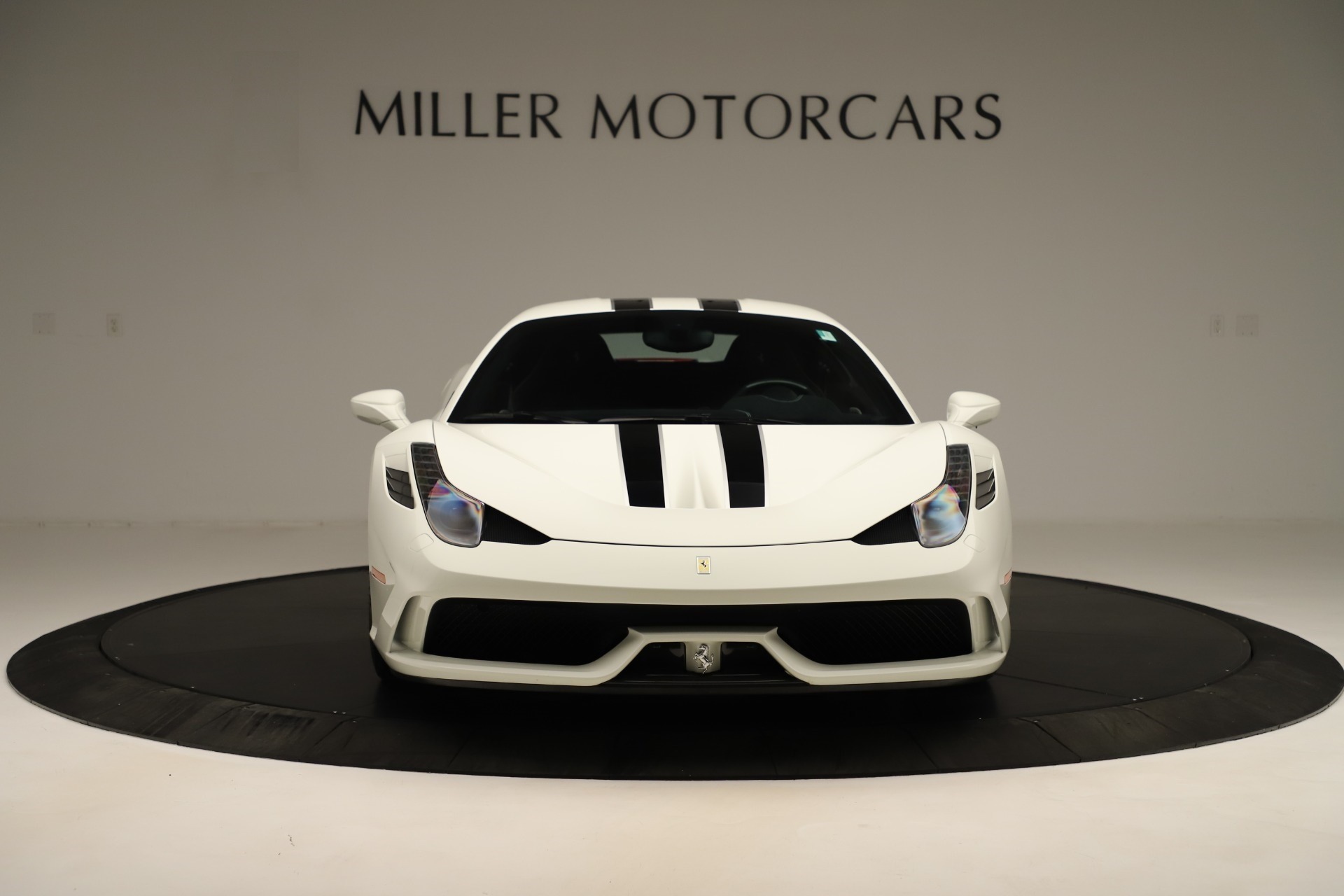 ferrari base model