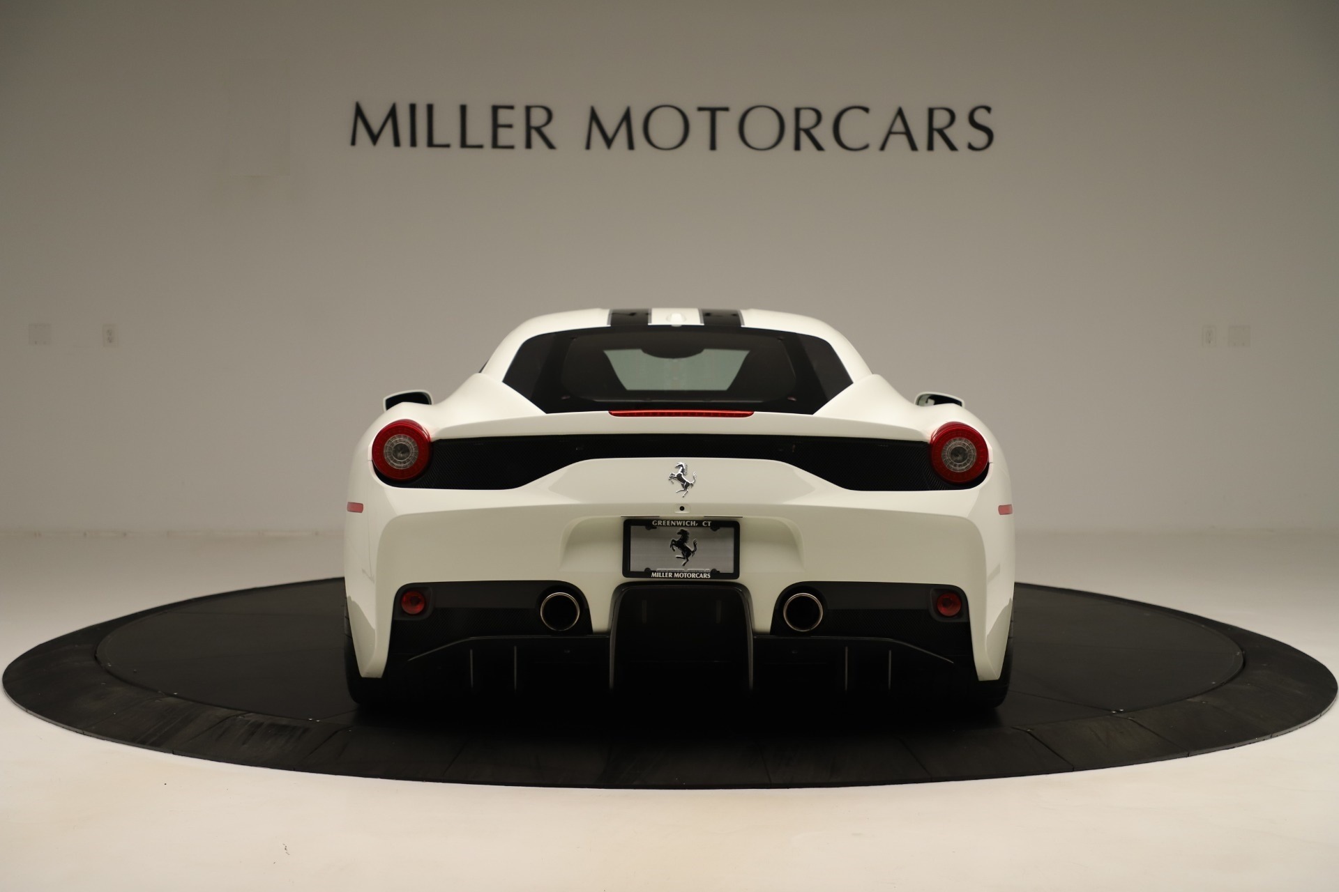 ferrari base model