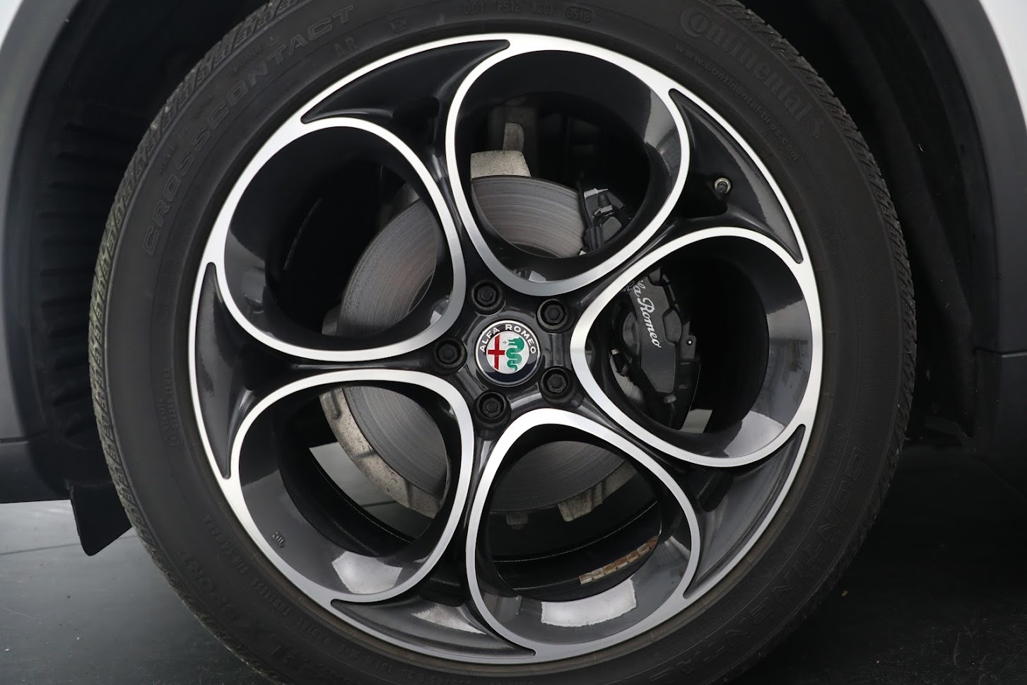 Used 2019 Alfa Romeo Stelvio Ti Sport Q4