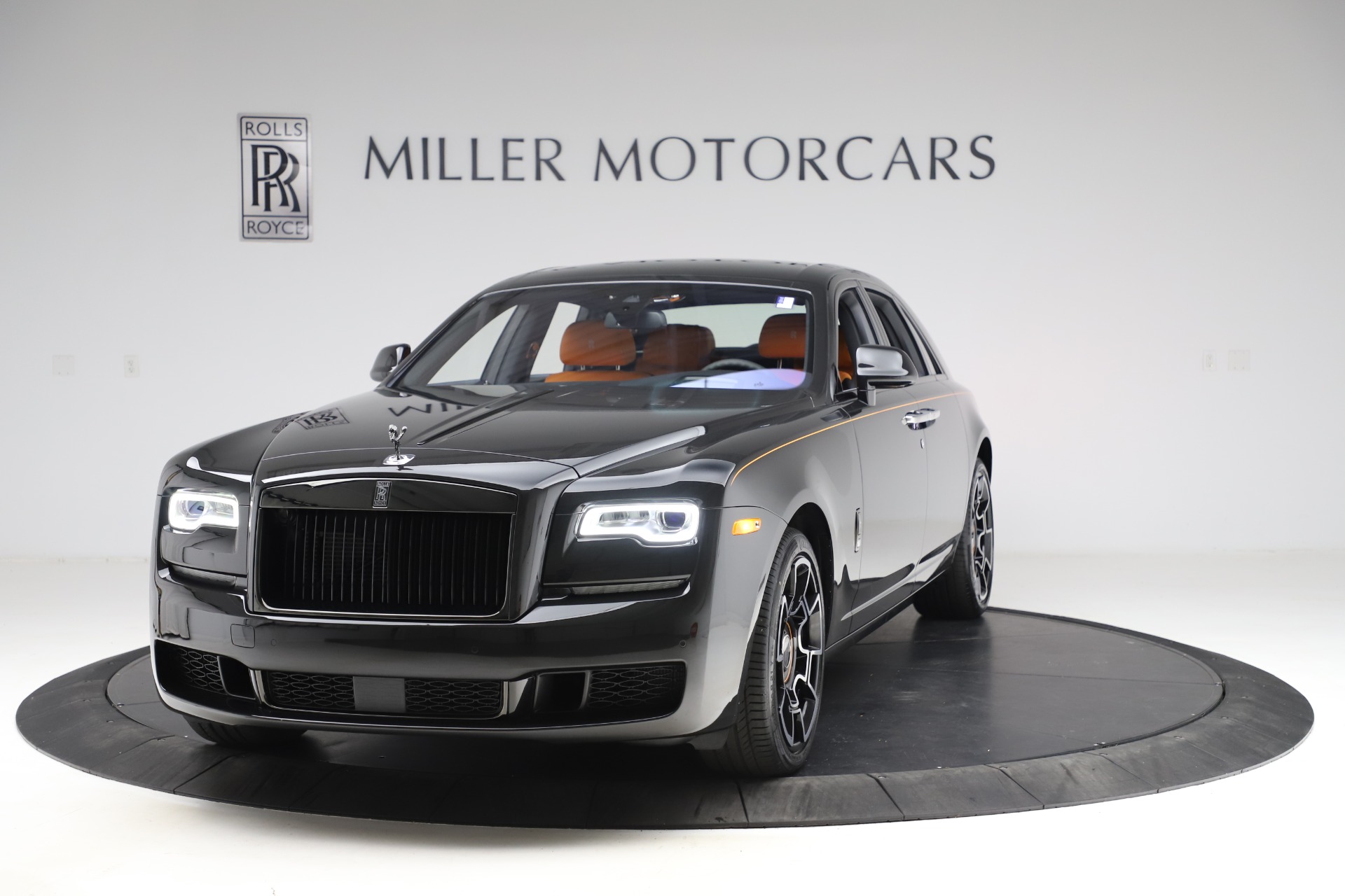 Rolls Royce Ghost Black Badge Giá  Thông số 2023  Blog Xe Hơi Carmudi