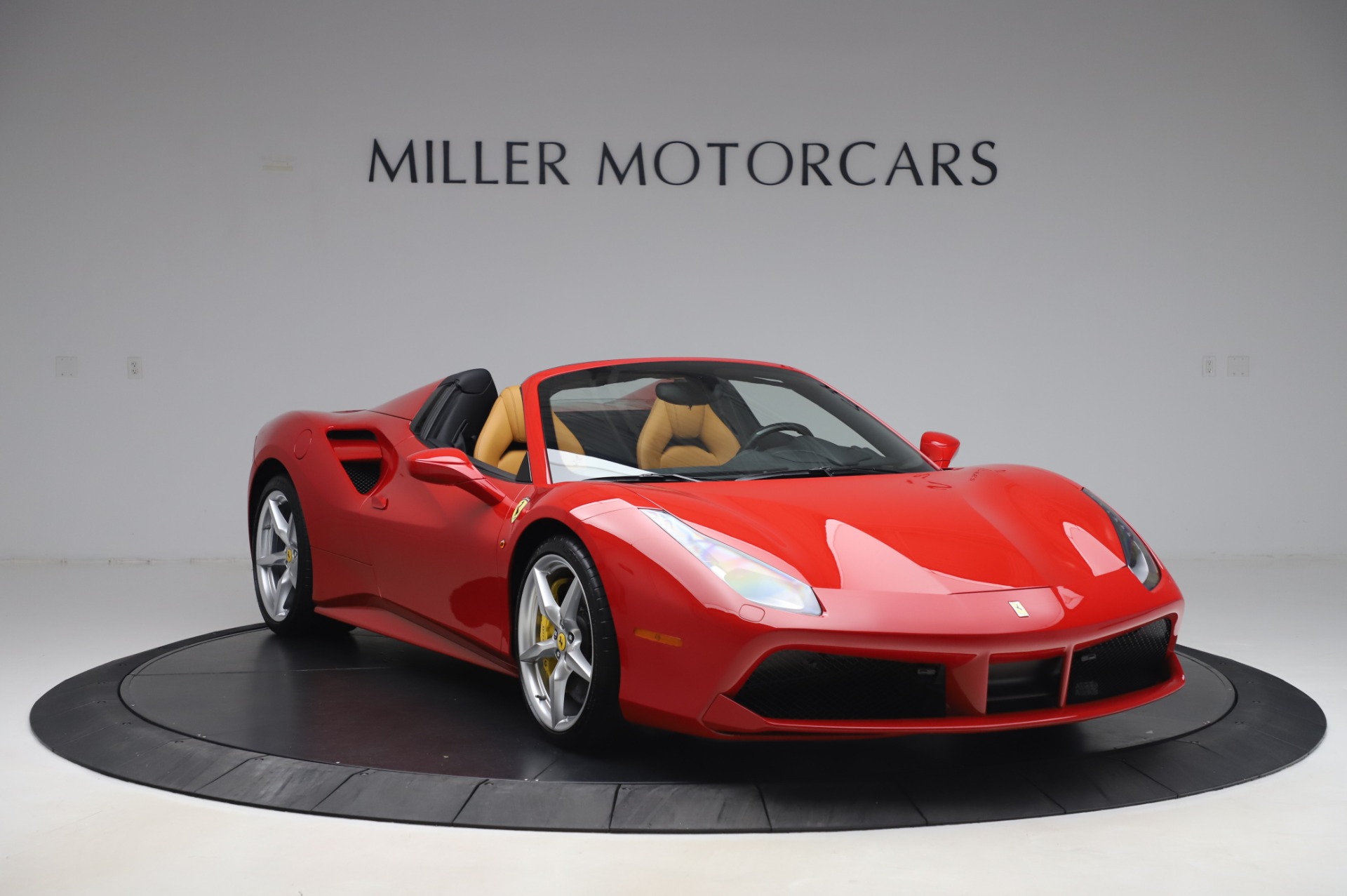 scuderia ferrari base