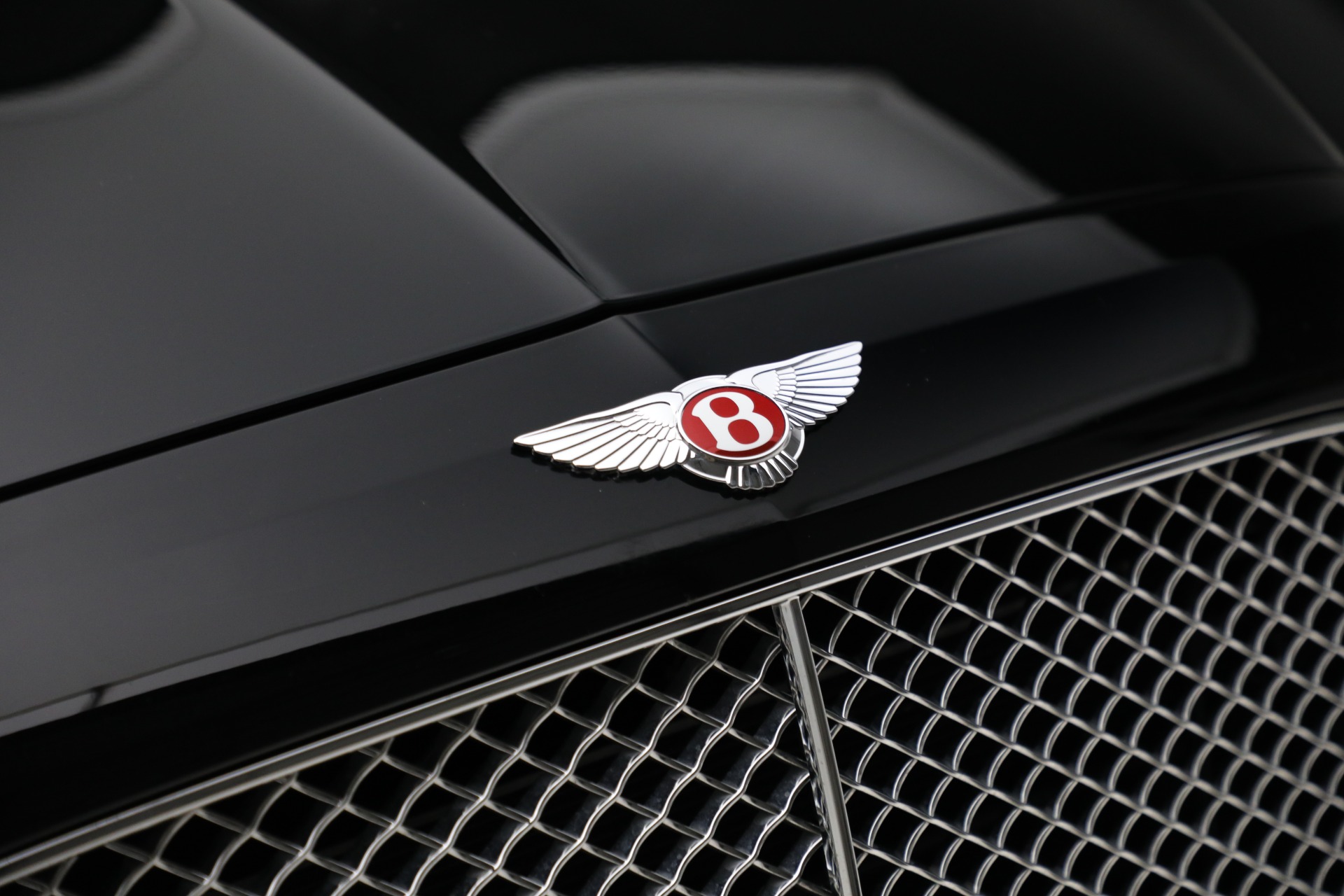 Used 2017 Bentley Flying Spur V8