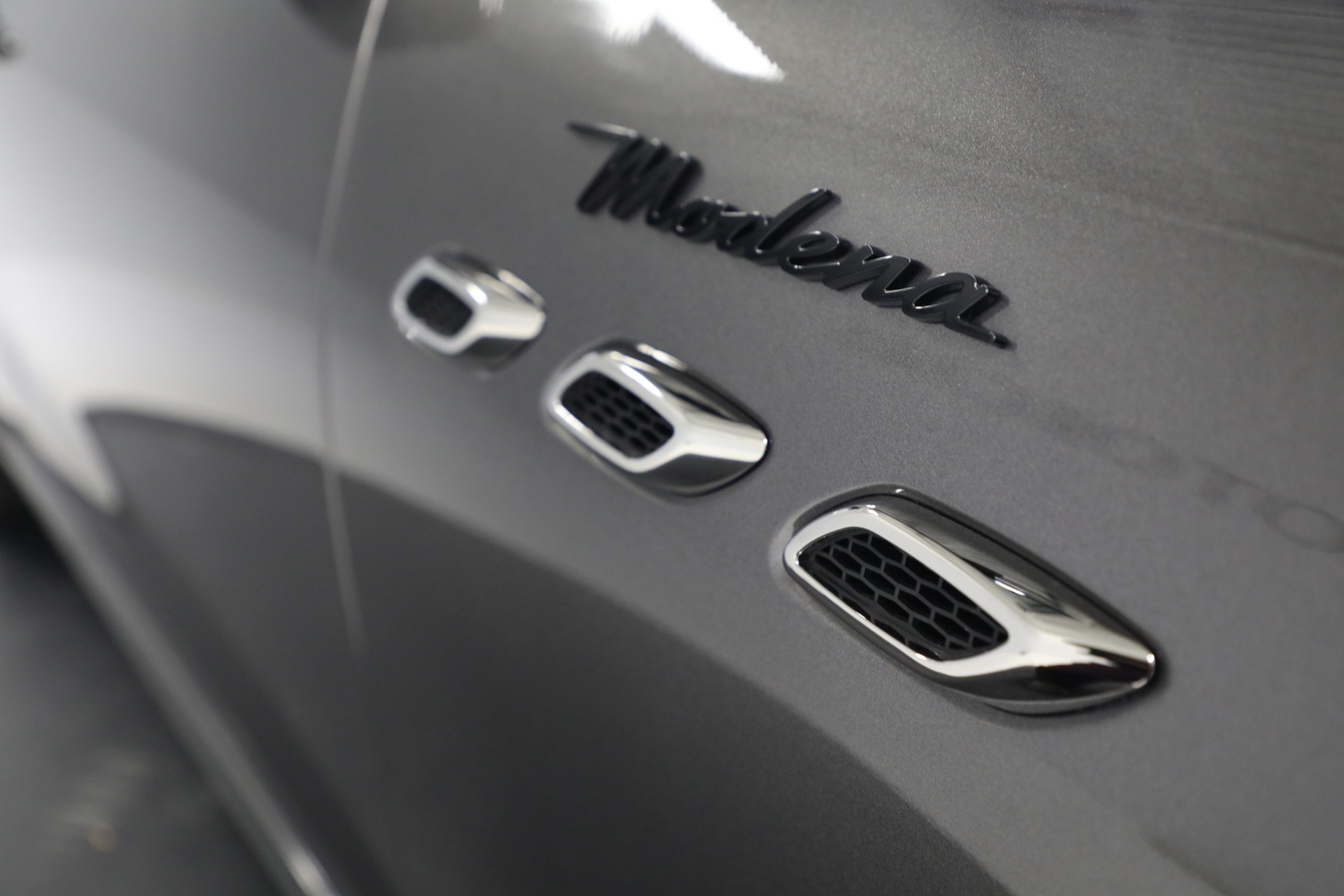 New 2022 Maserati Levante Modena