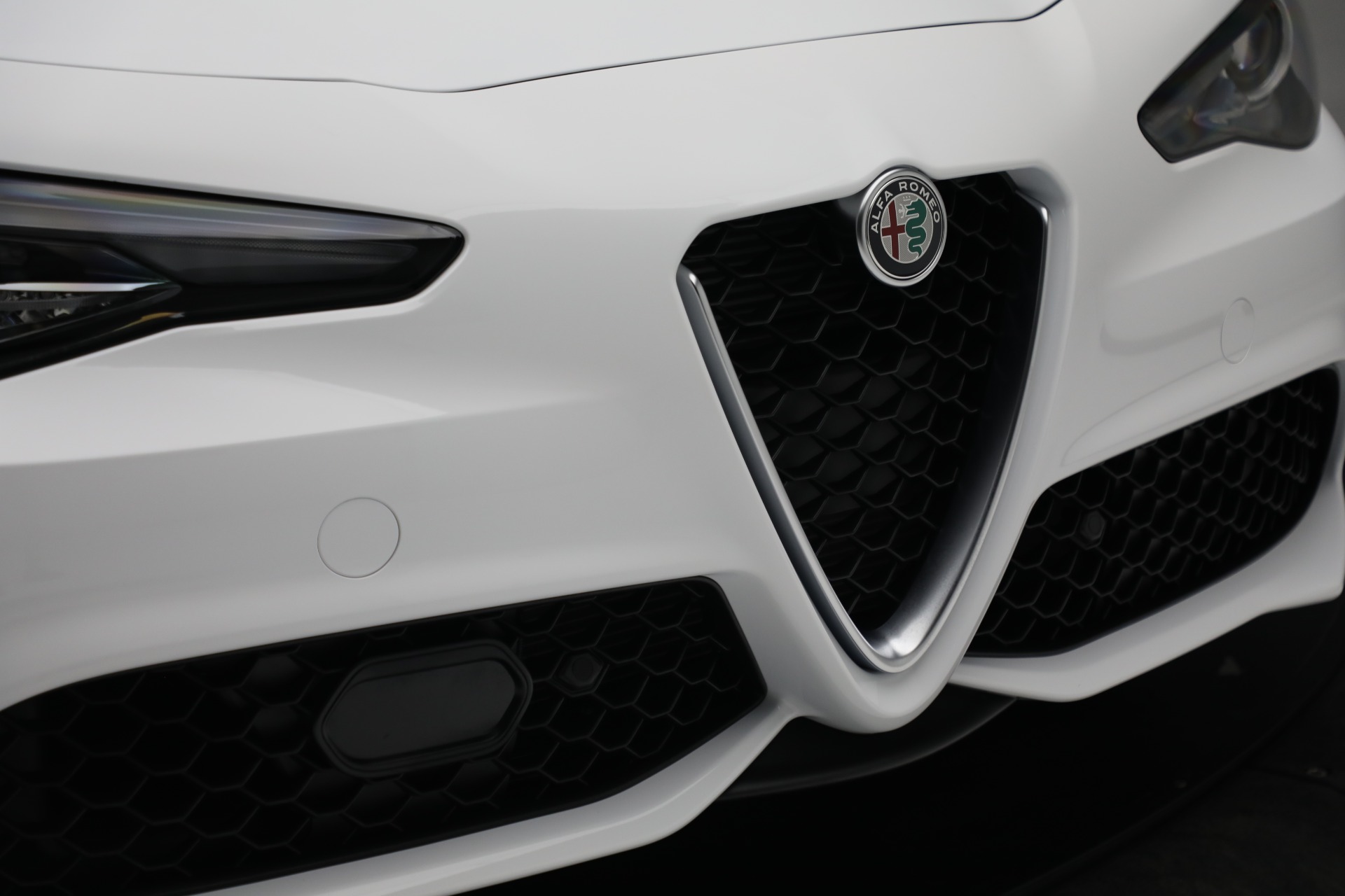 New 2022 Alfa Romeo Giulia Ti