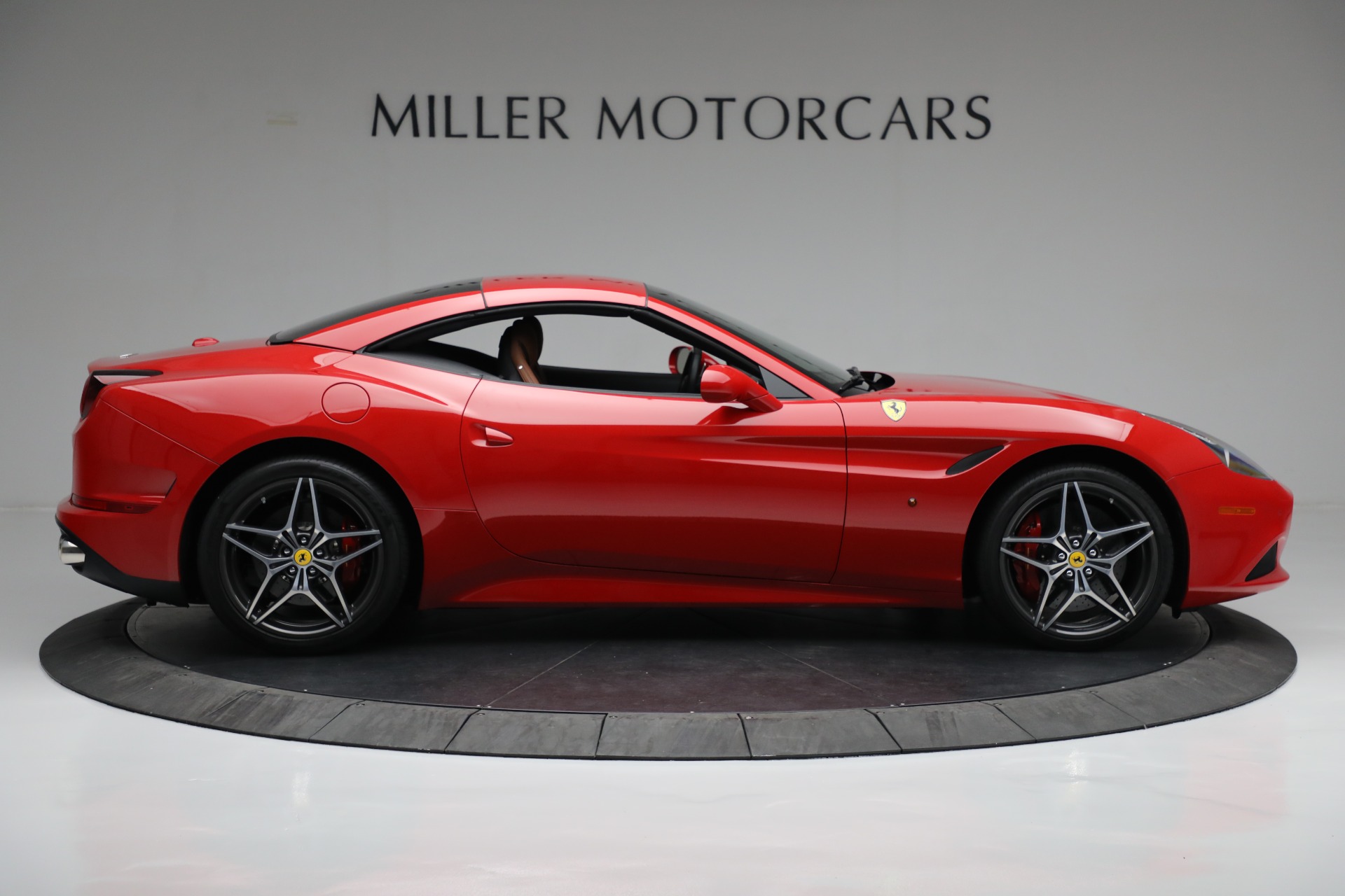 Used 2016 Ferrari California T