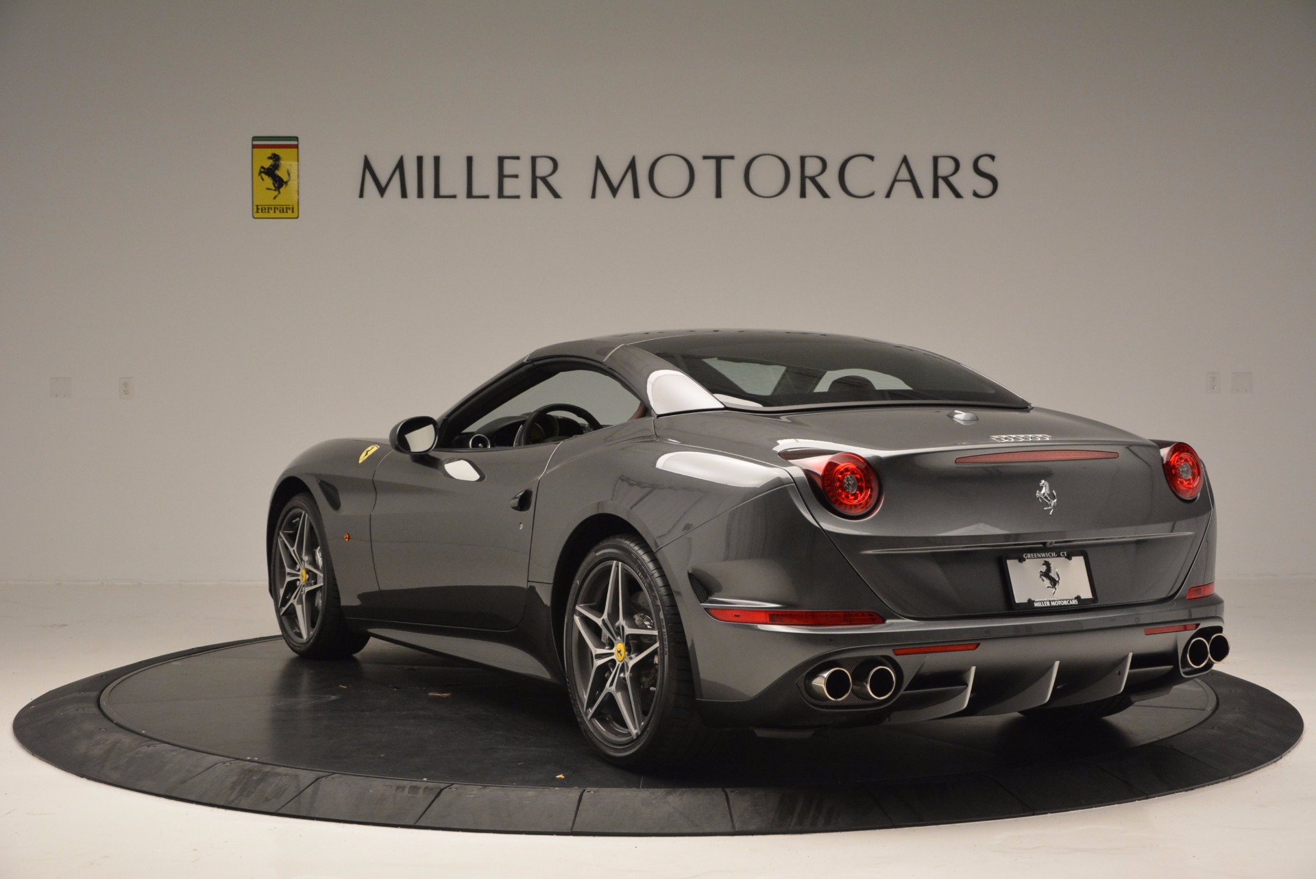 Used 2015 Ferrari California T