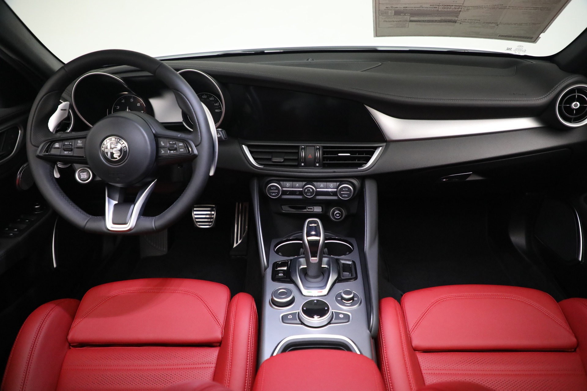 New 2023 Alfa Romeo Giulia Veloce