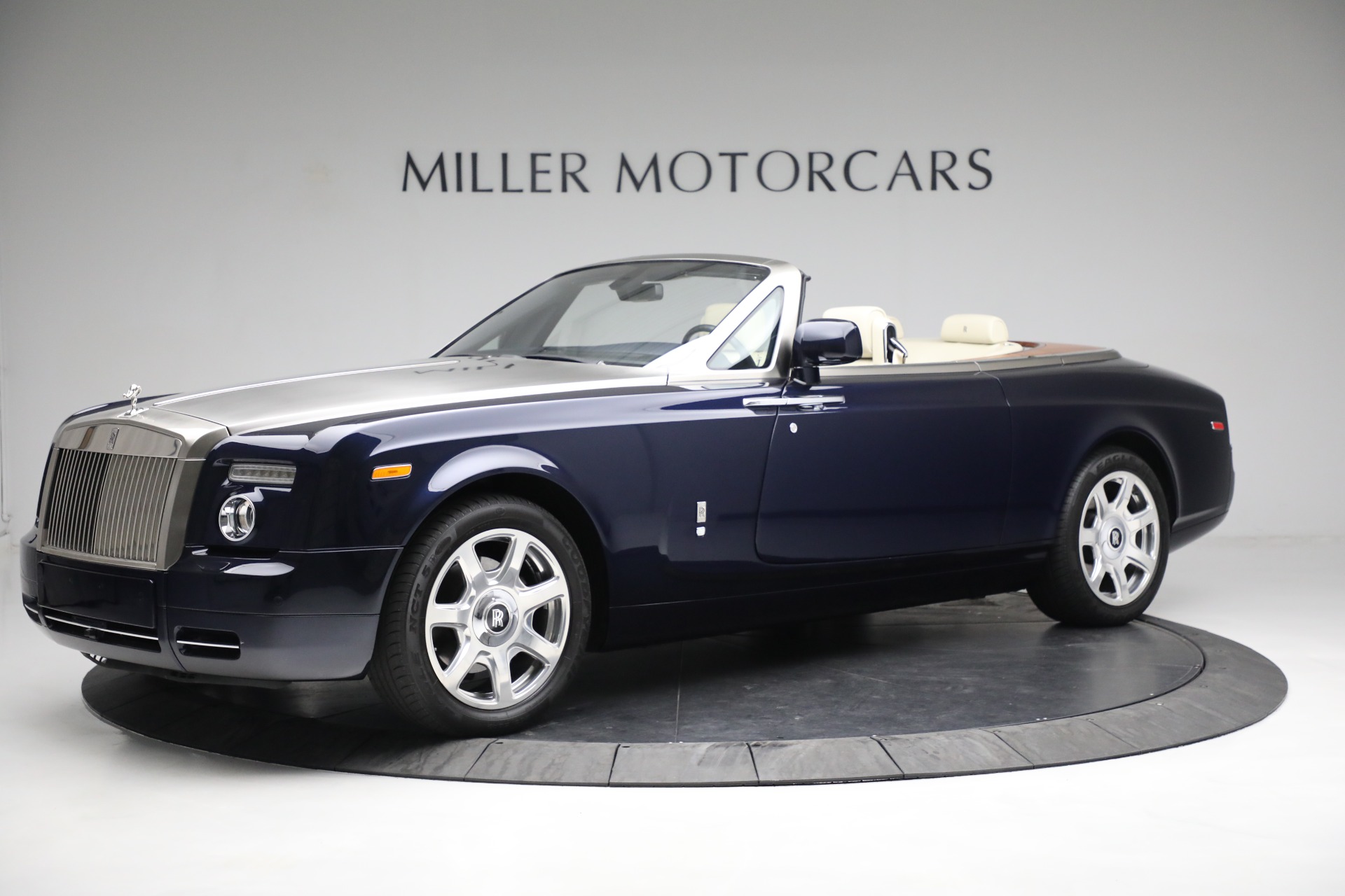 Rolls-Royce Phantom (CITY) CA  Rolls-Royce Motor Cars Rancho Mirage