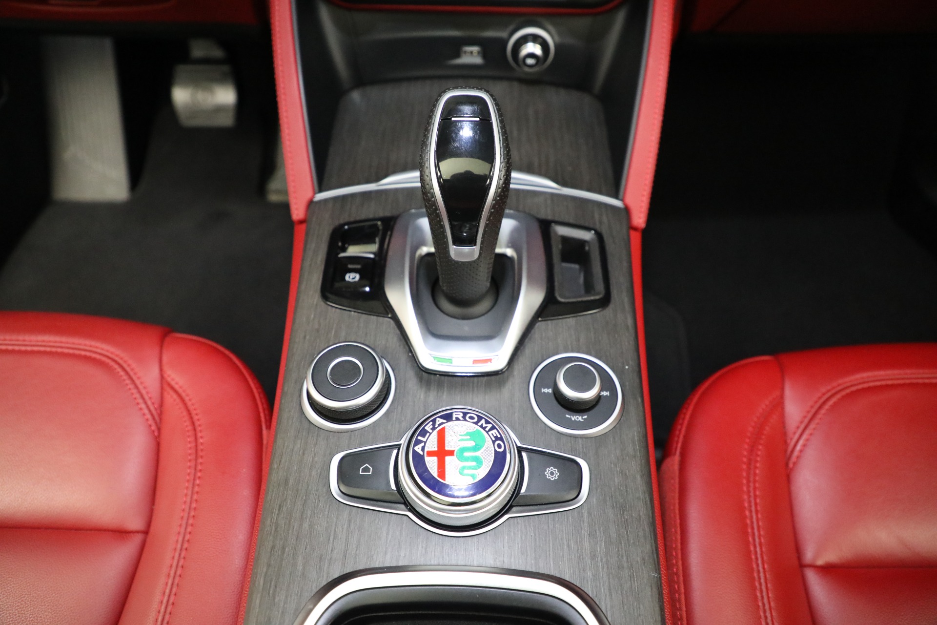 Used 2021 Alfa Romeo Stelvio TI