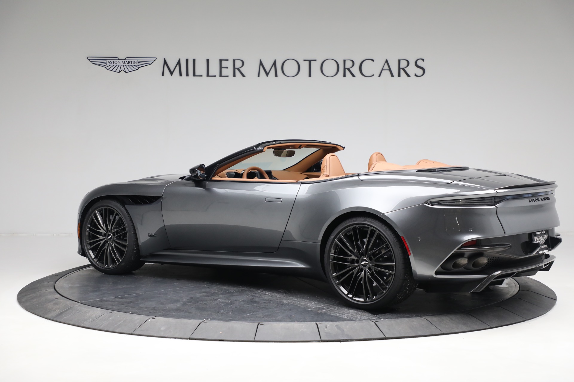New 2023 Aston Martin DBS Superleggera Volante