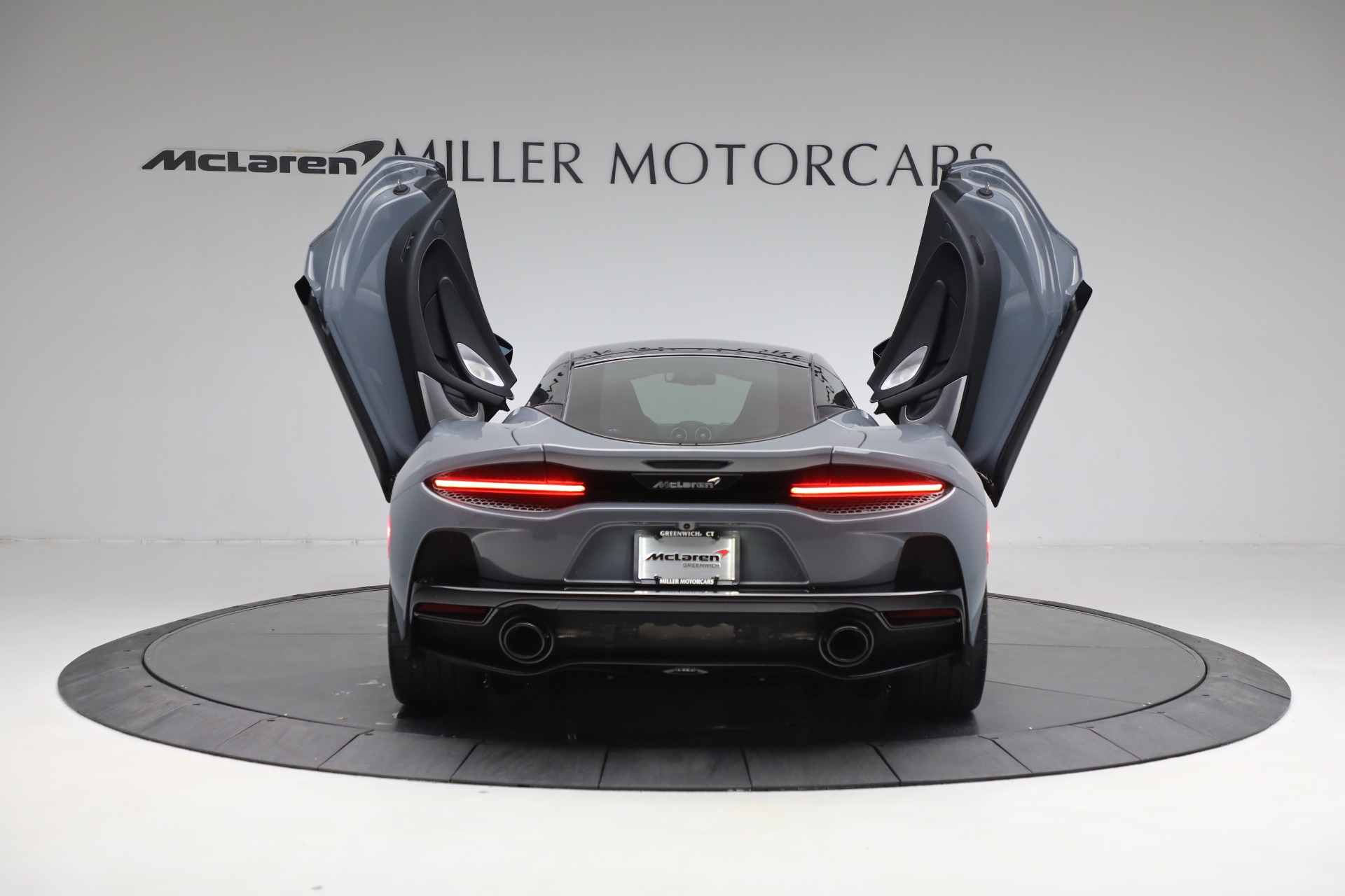 New 2023 McLaren GT Luxe