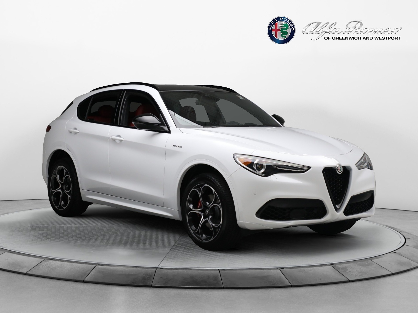 New 2023 Alfa Romeo Stelvio Veloce