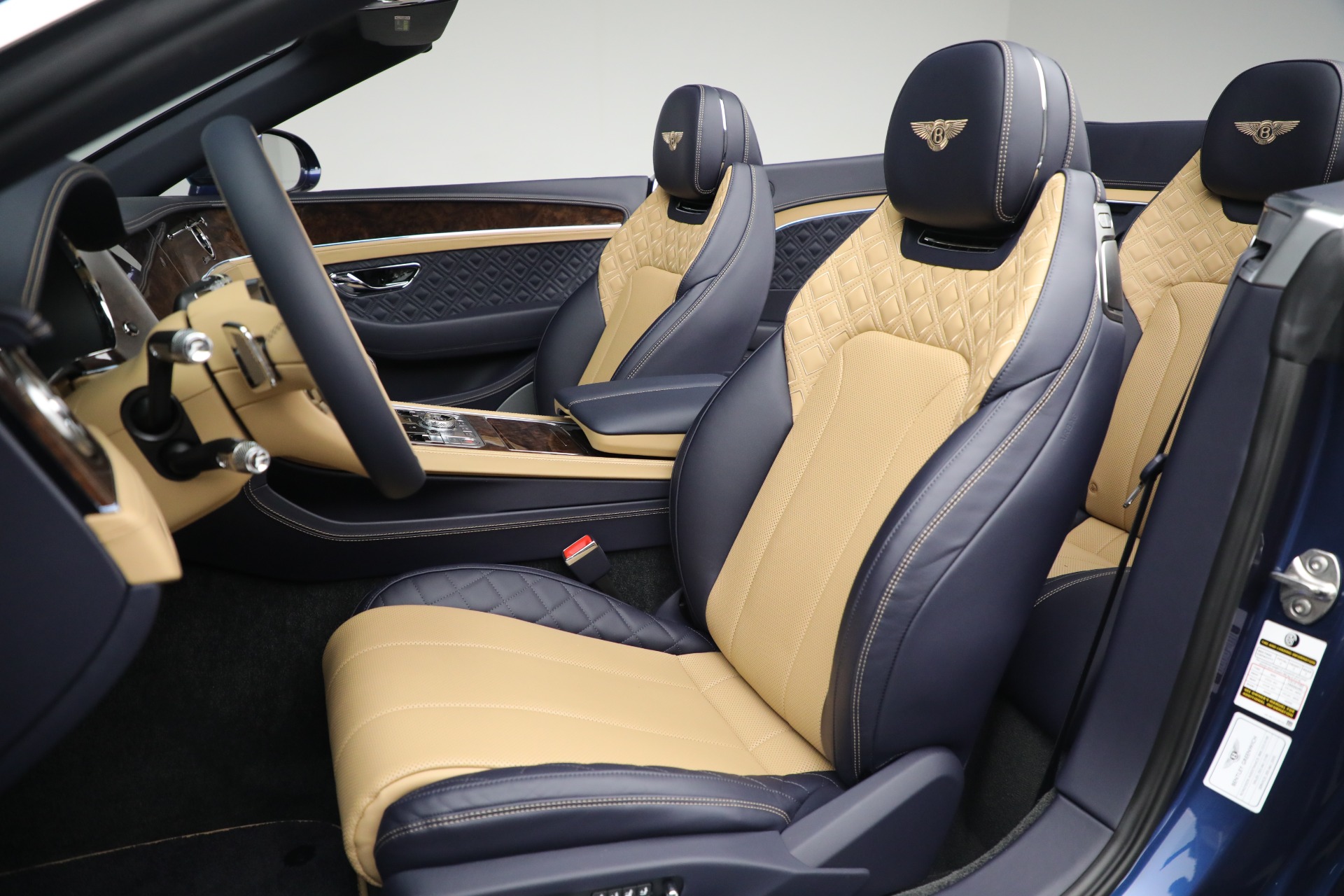New 2023 Bentley Continental GTC Azure V8