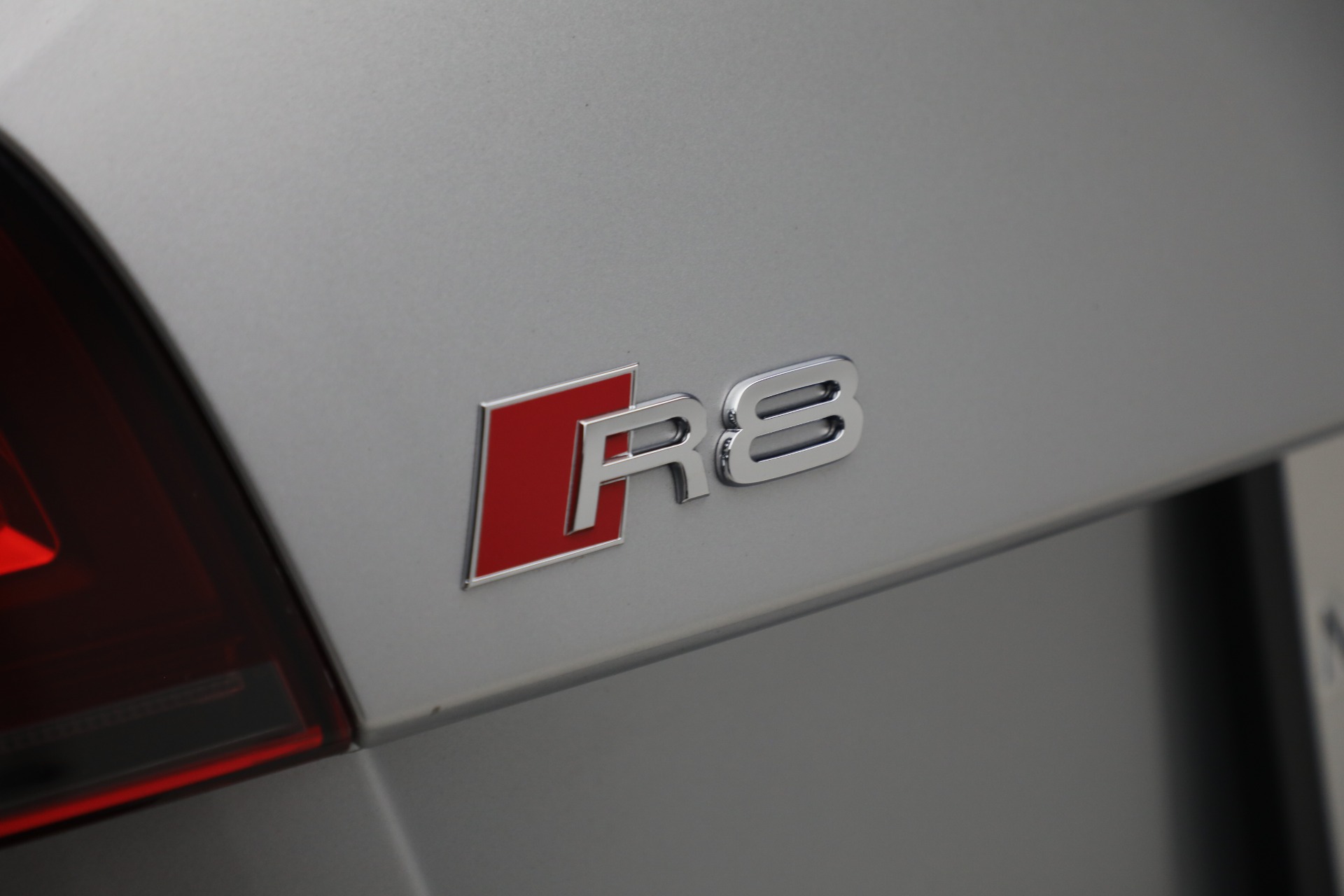 Used 2015 Audi R8 42 quattro Spyder