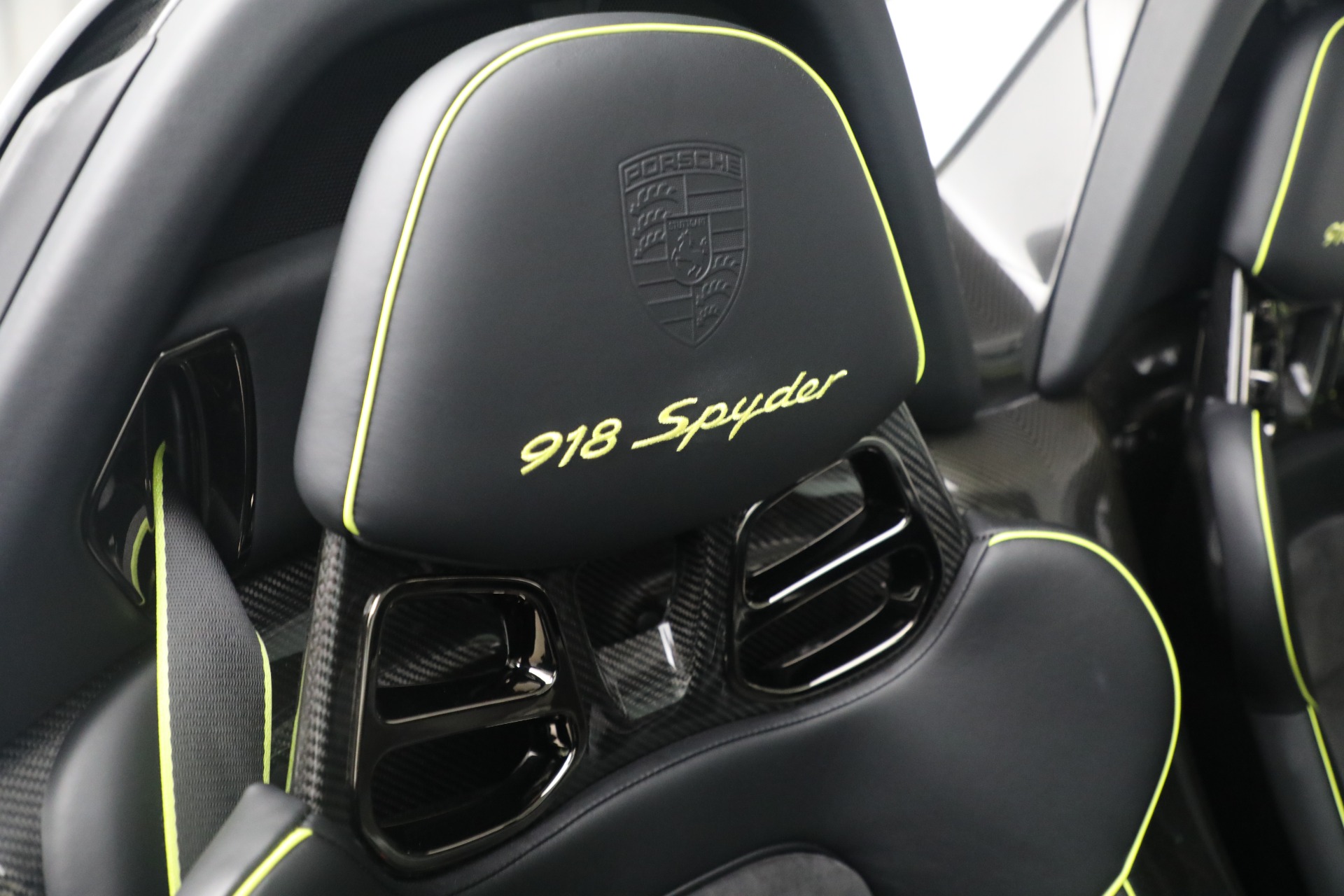 Used 2015 Porsche 918 Spyder