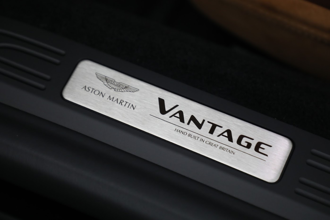 New 2023 Aston Martin Vantage V8