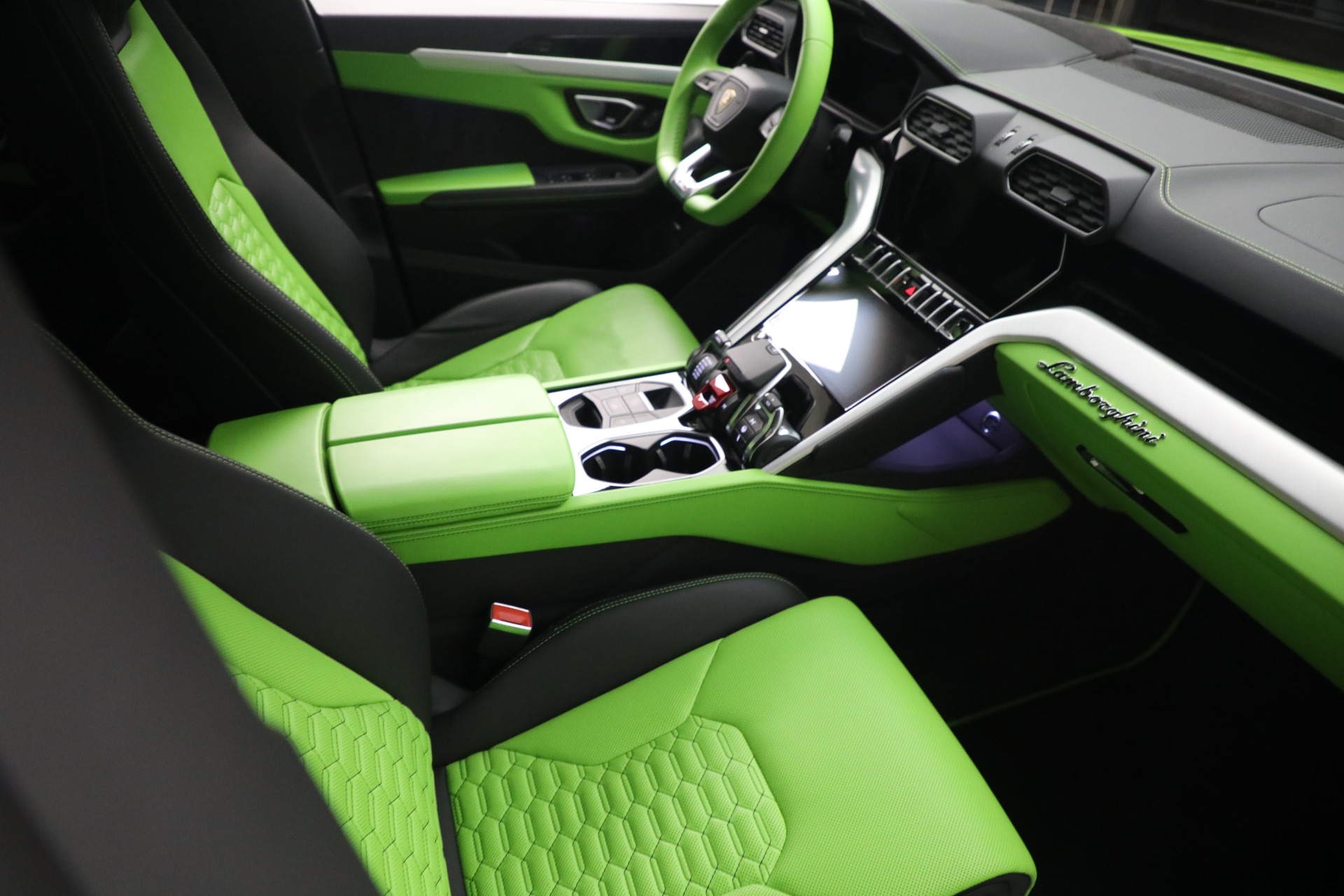 Used 2022 Lamborghini Urus