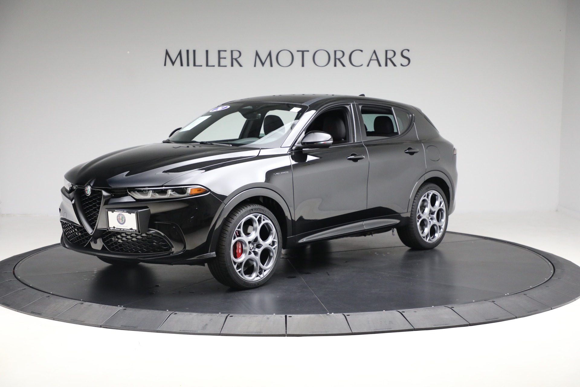 2024 Alfa Romeo Tonale Veloce's photo