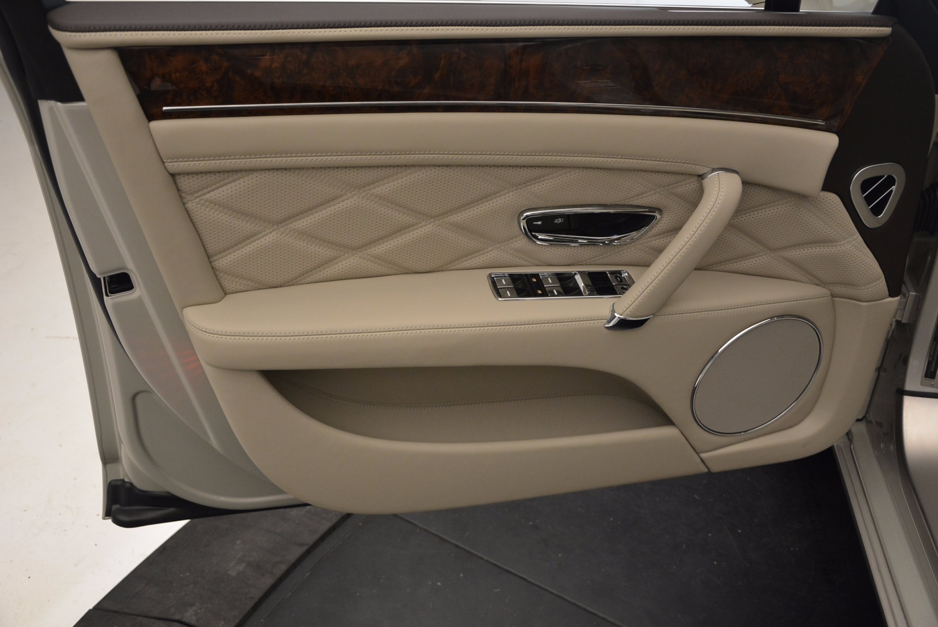 Used 2015 Bentley Flying Spur W12