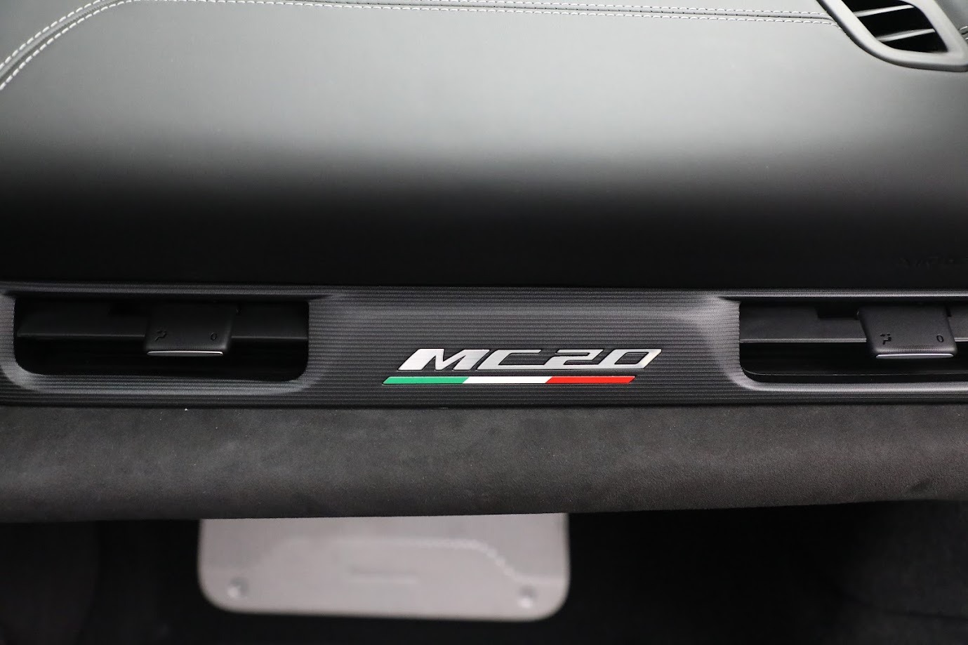 New 2023 Maserati MC20 Cielo