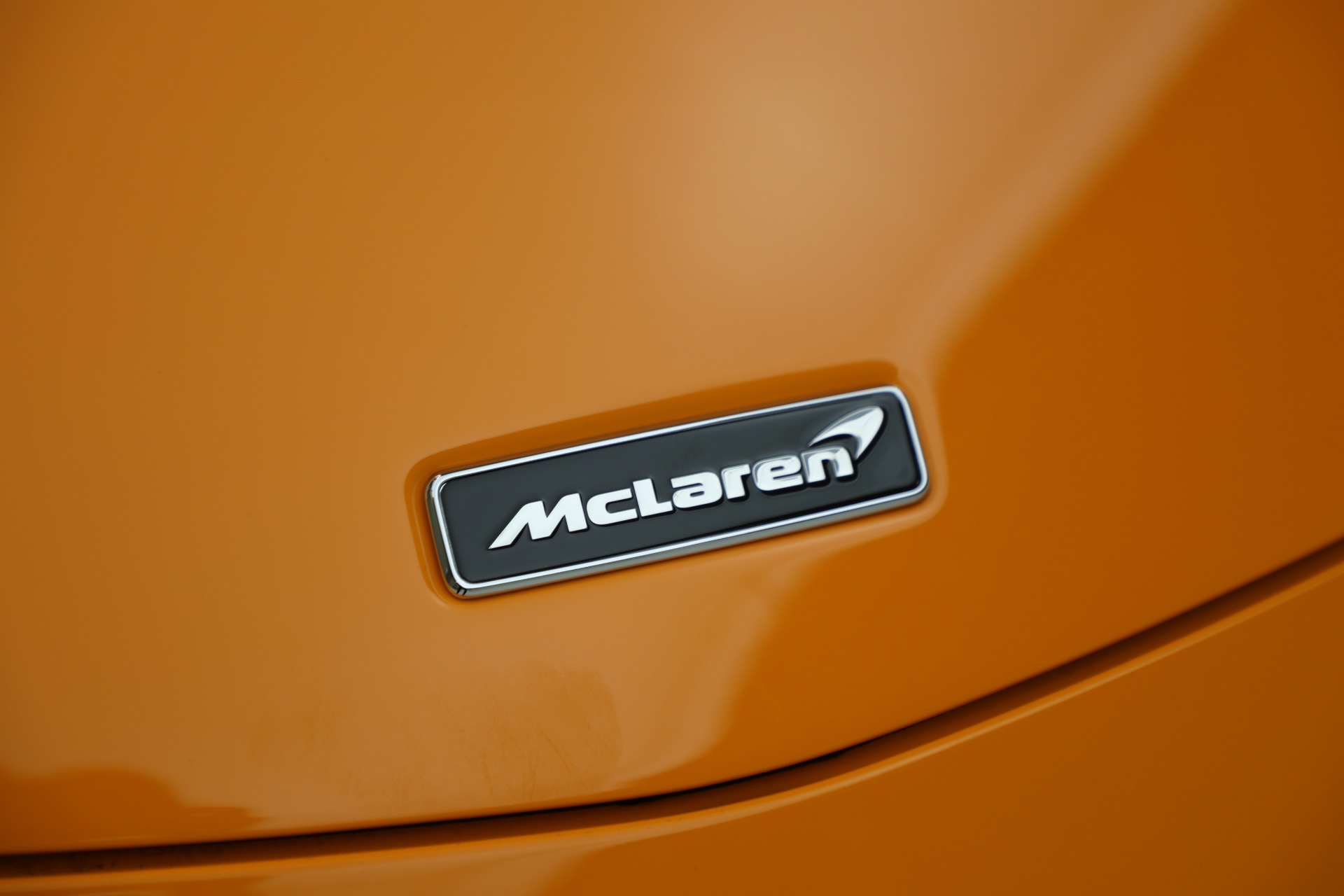 New 2024 McLaren Artura