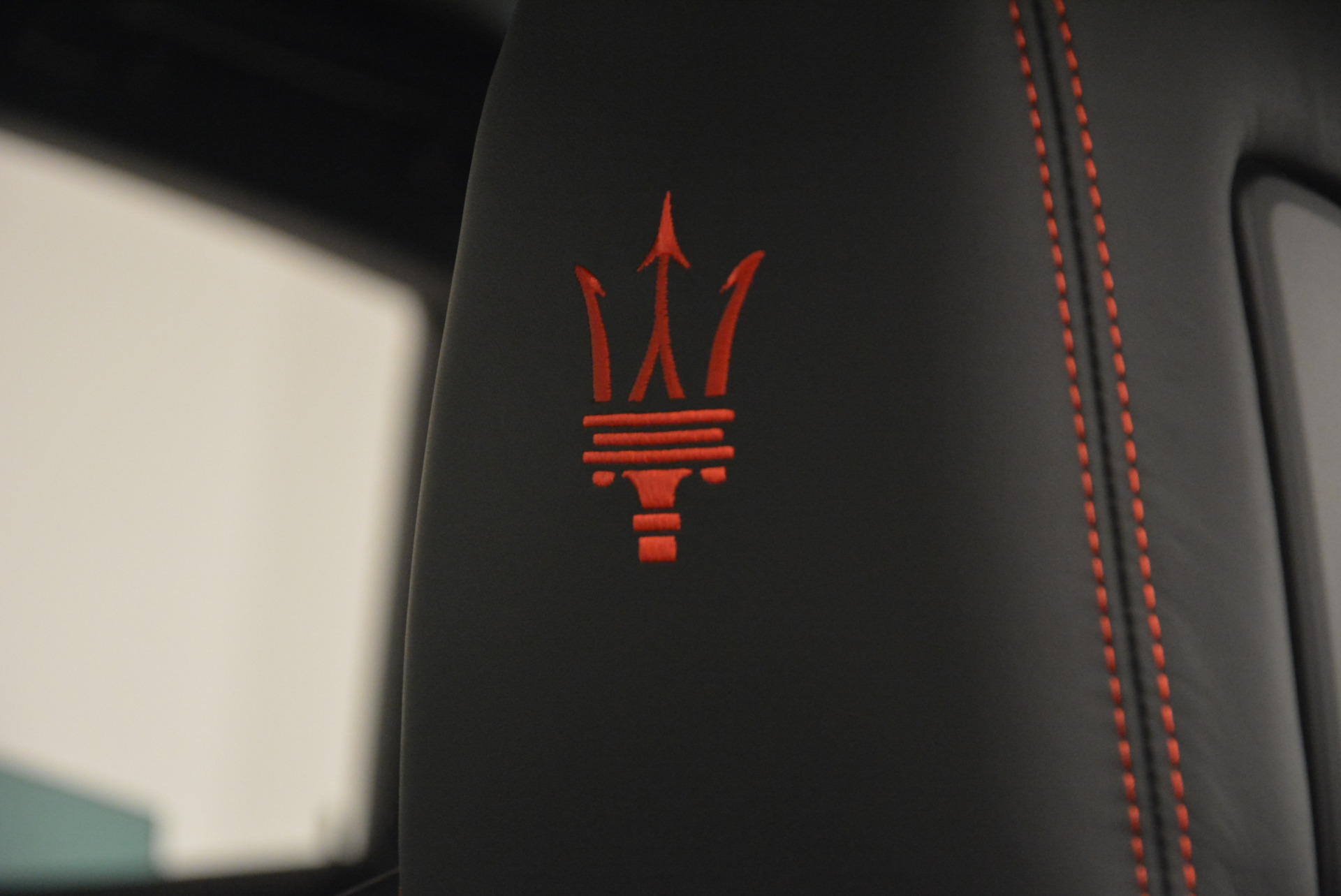 New 2017 Maserati Levante S