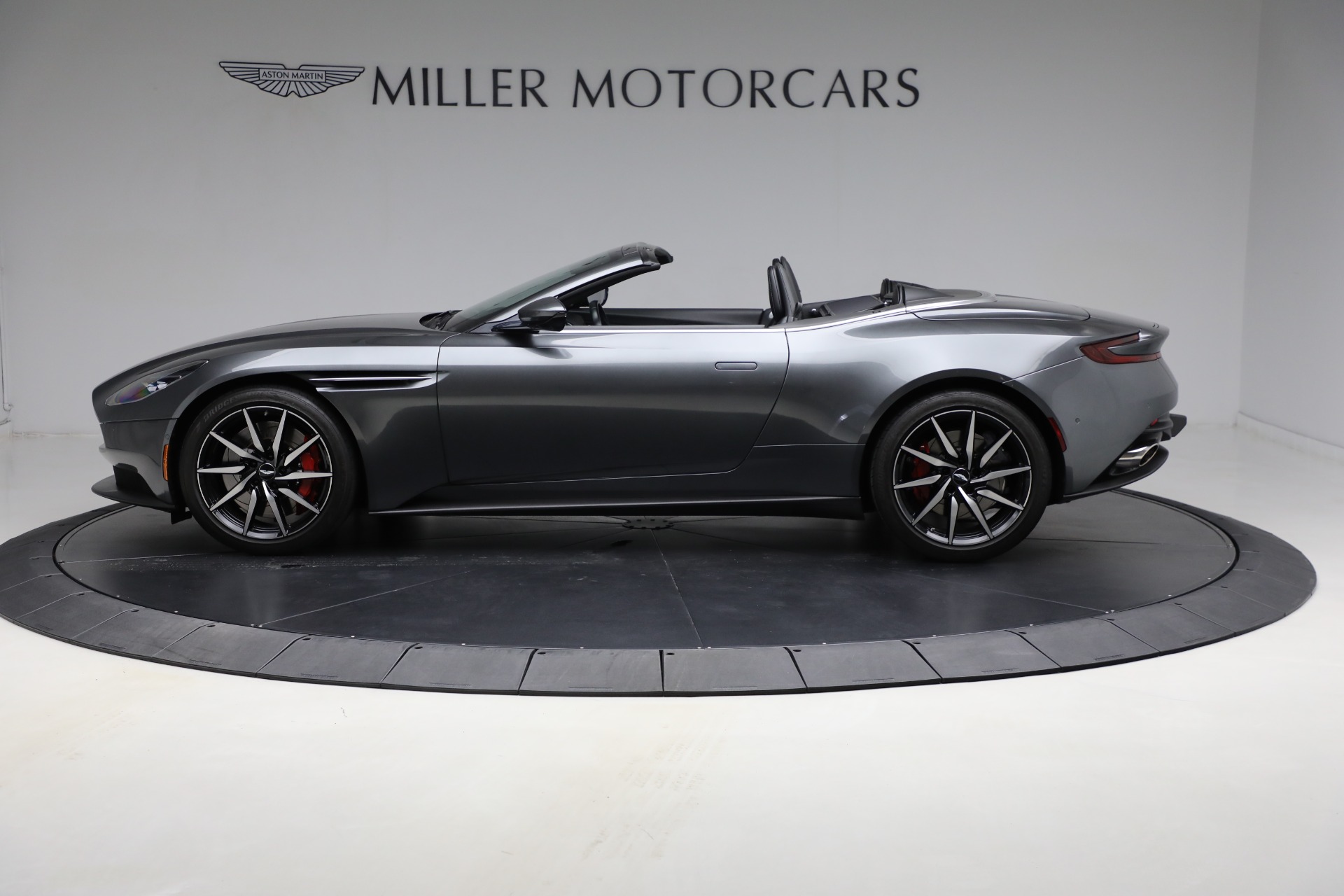 Used 2019 Aston Martin DB11 Base with VIN SCFRMFCW4KGM06700 for sale in Greenwich, CT