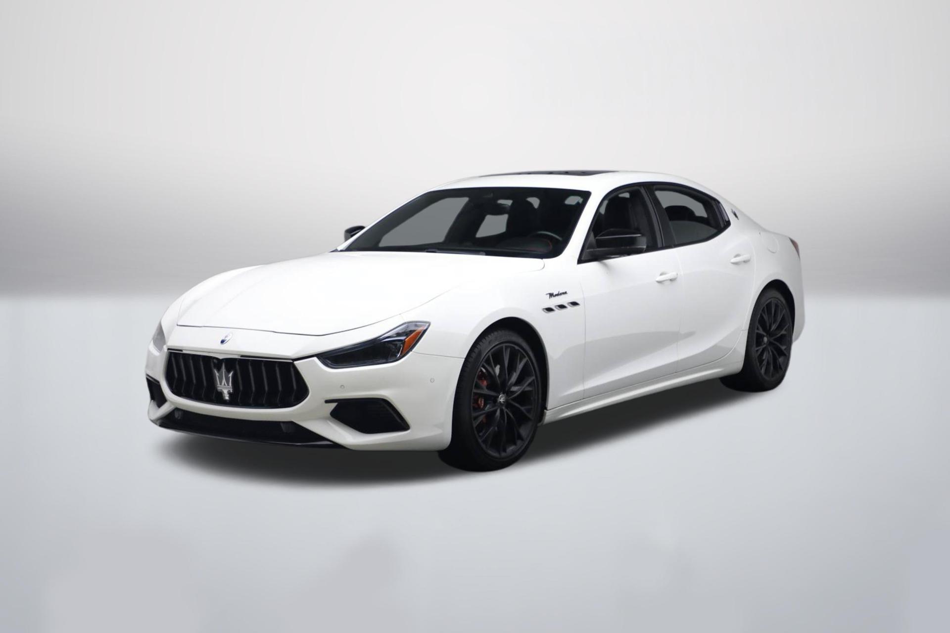 2022 Maserati Ghibli Modena