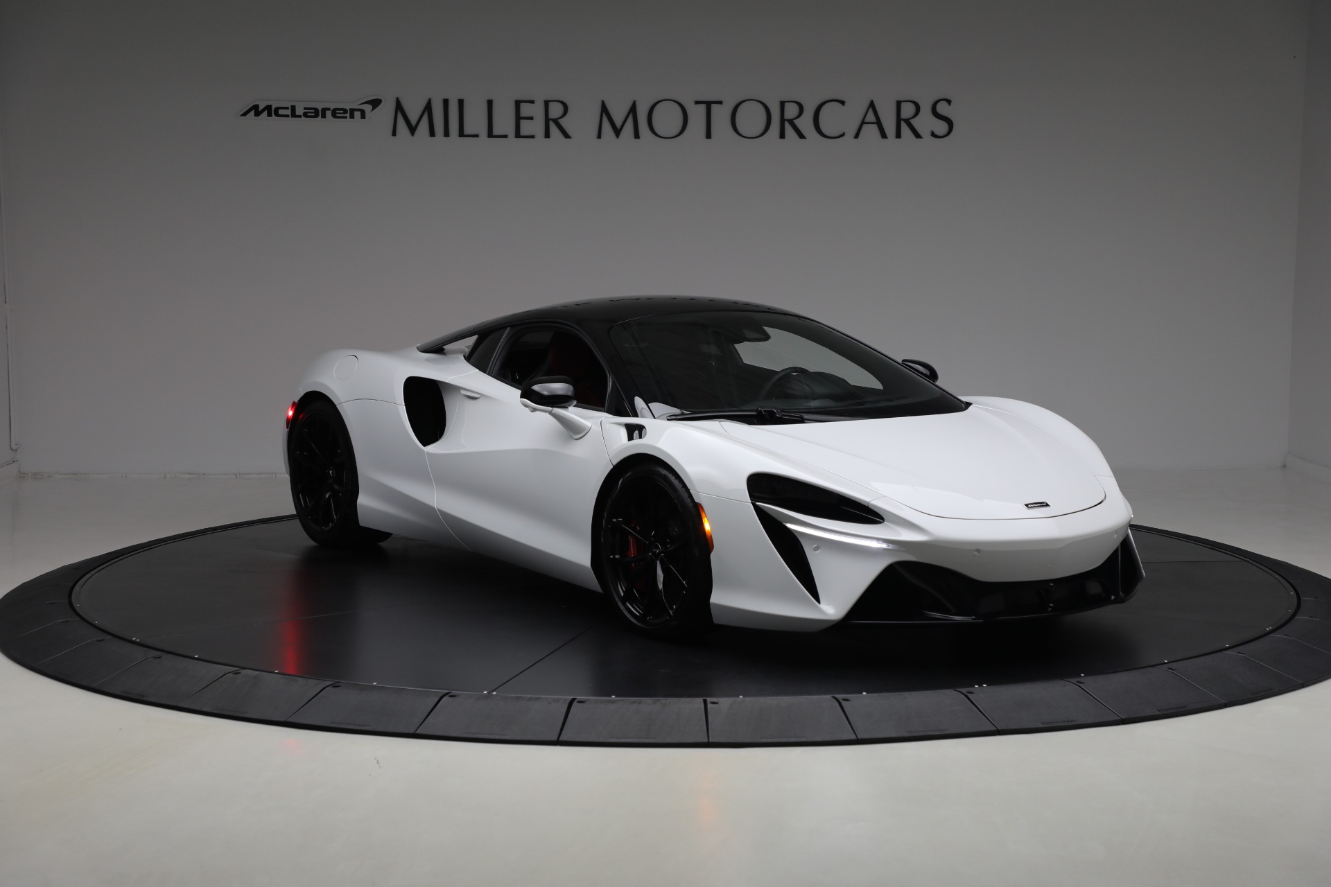 Used 2023 McLaren Artura TechLux