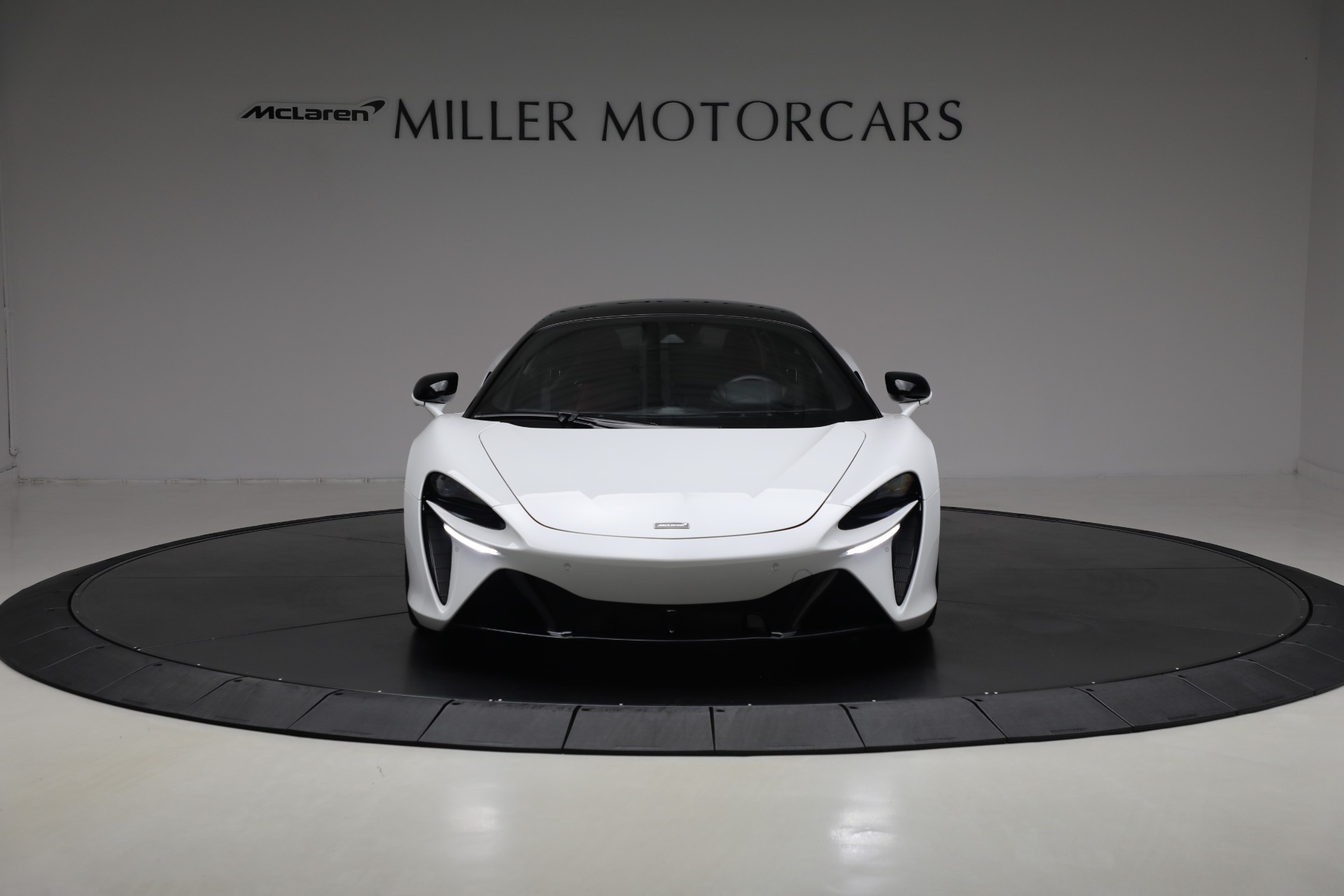 Used 2023 McLaren Artura TechLux