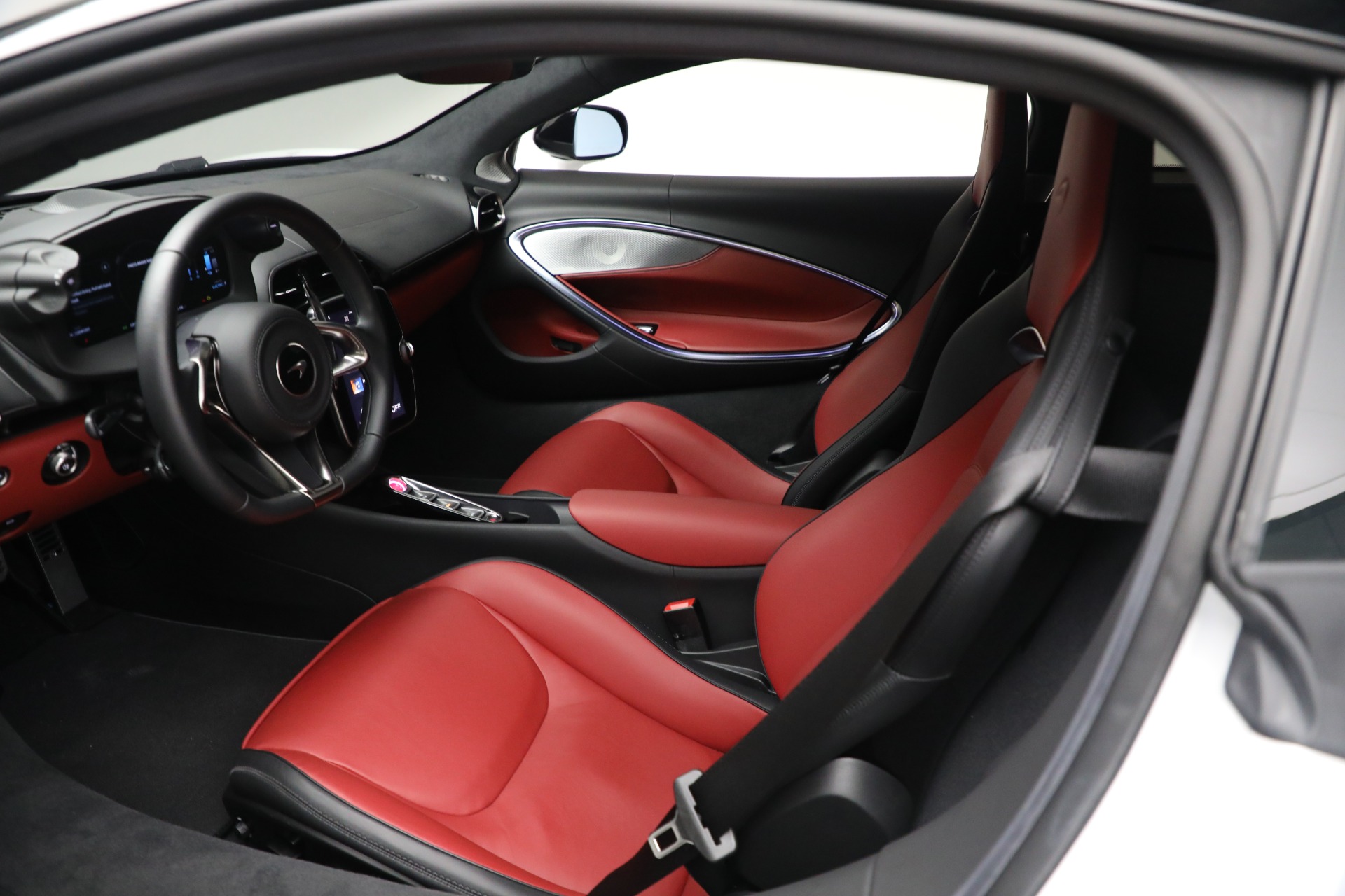 Used 2023 McLaren Artura TechLux