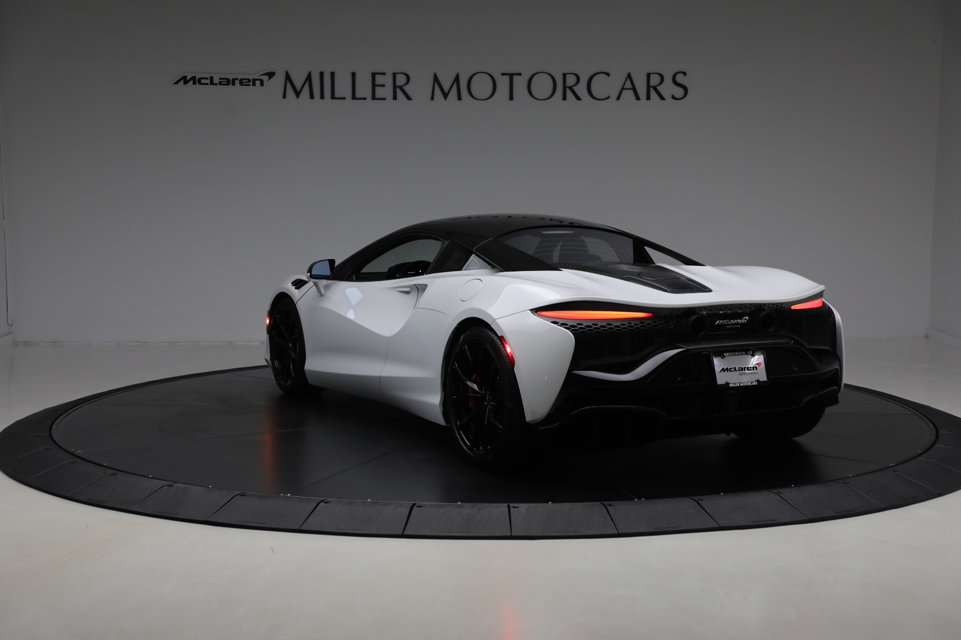 Used 2023 McLaren Artura TechLux