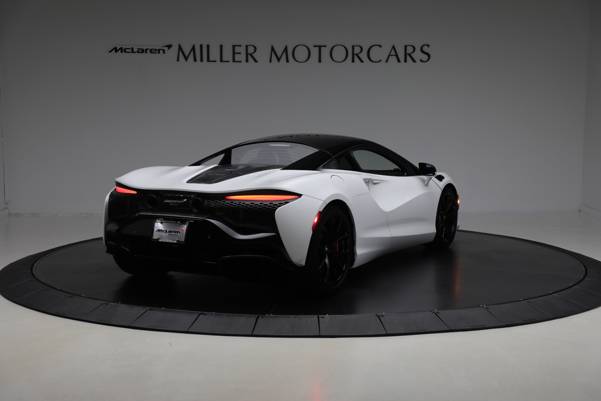 Used 2023 McLaren Artura TechLux
