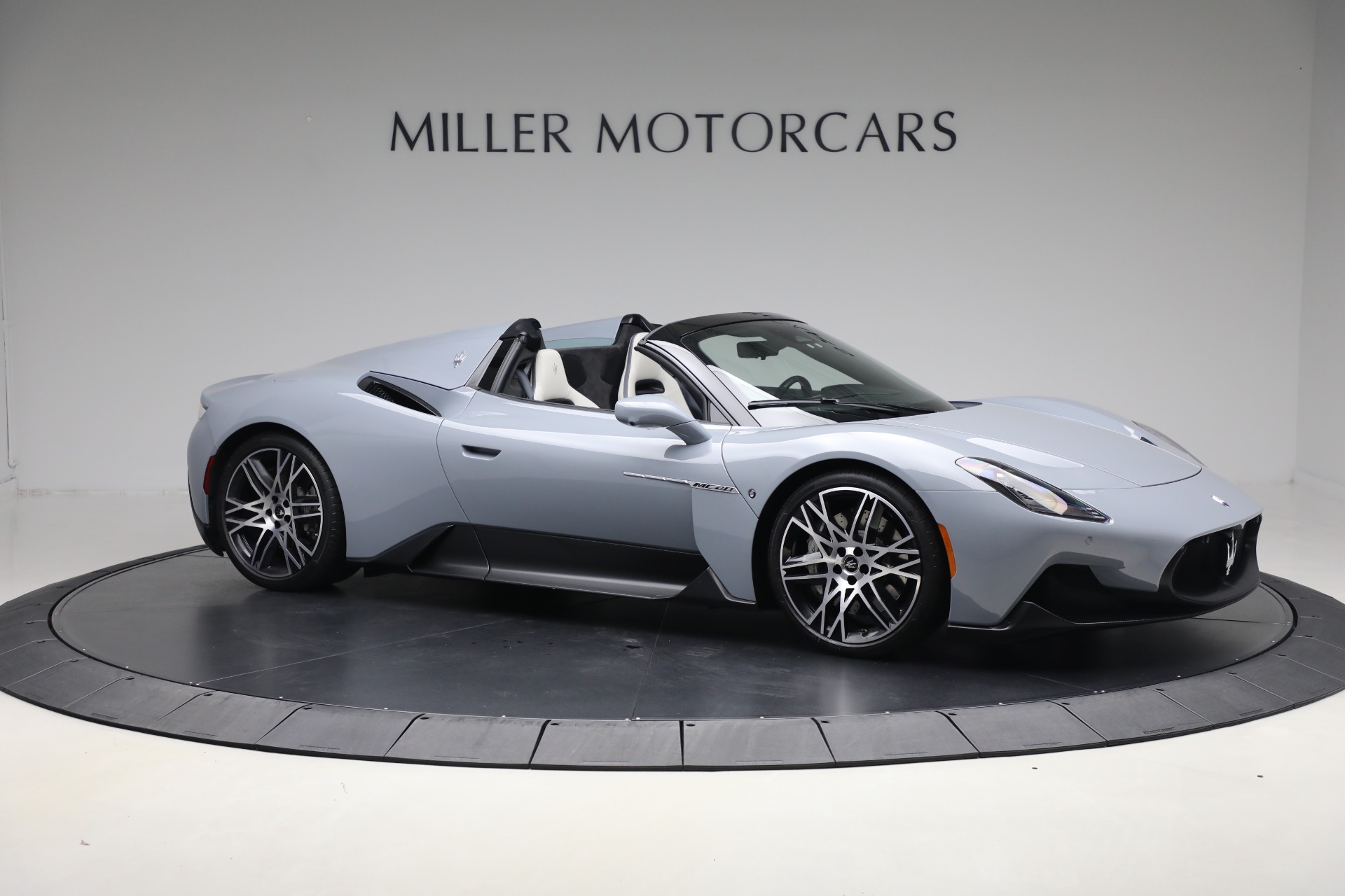 Used 2023 Maserati MC20 Cielo