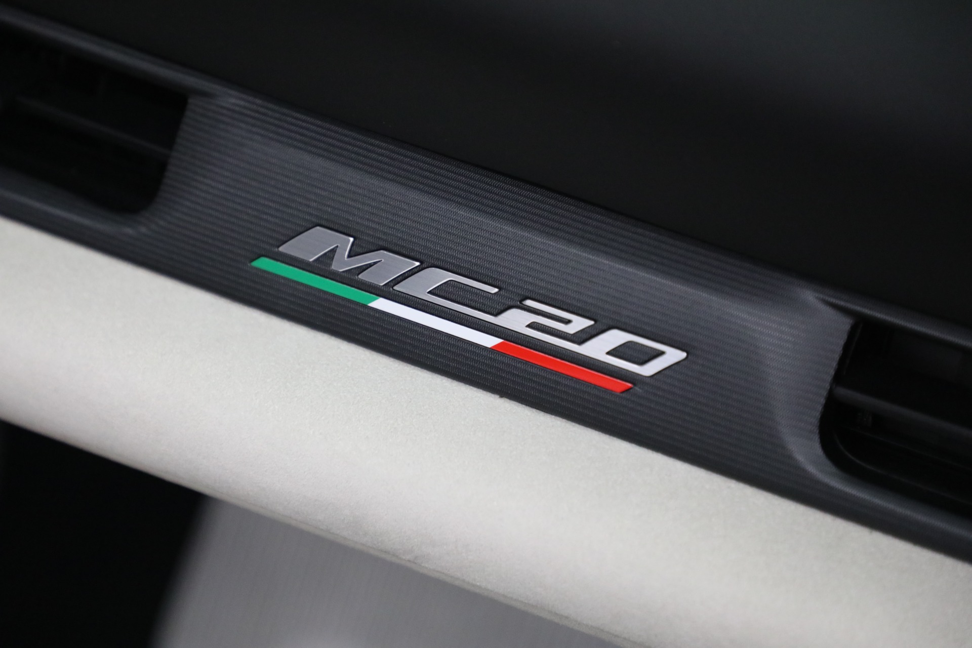 Used 2023 Maserati MC20 Cielo