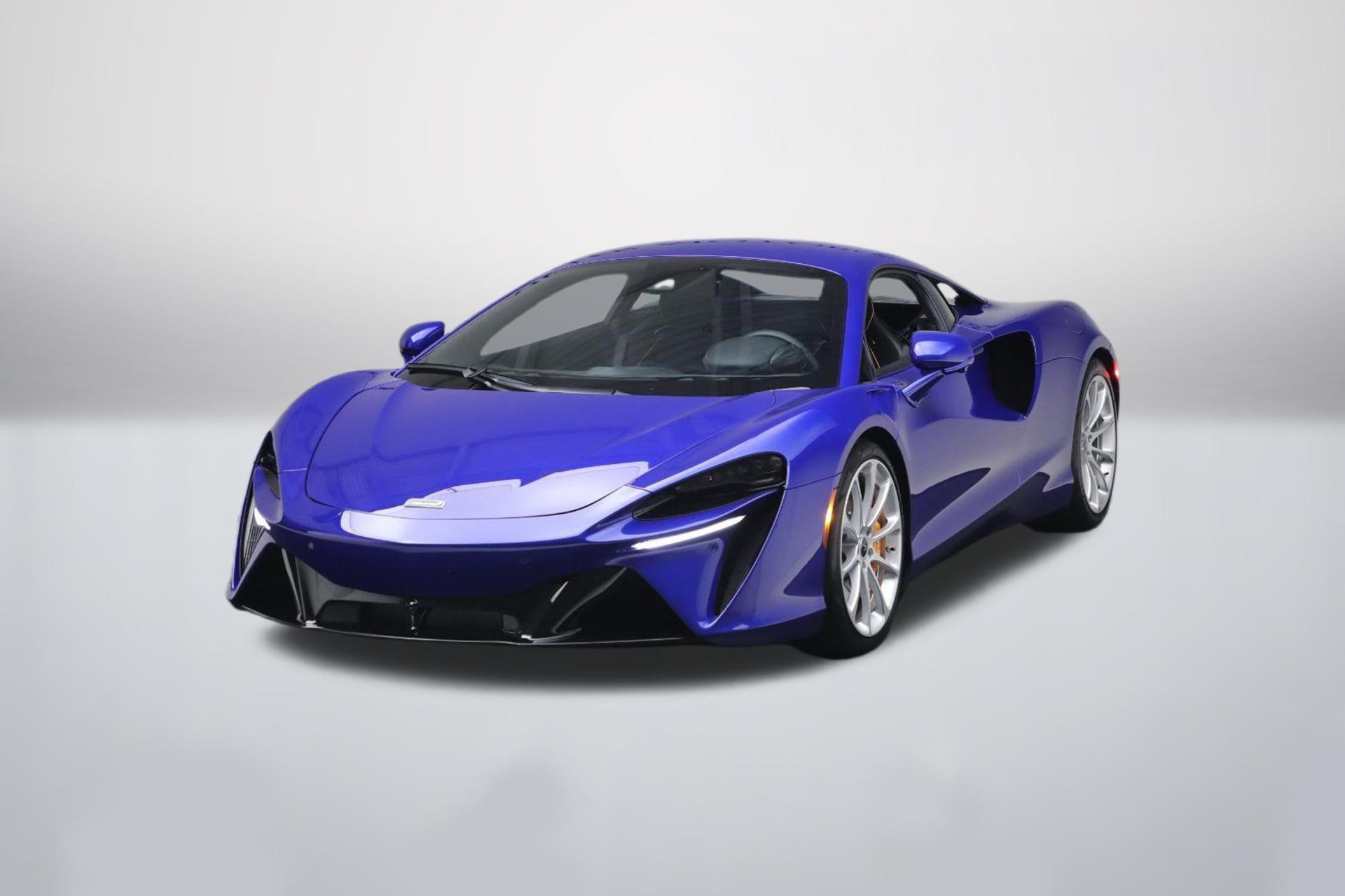 2024 McLaren Artura