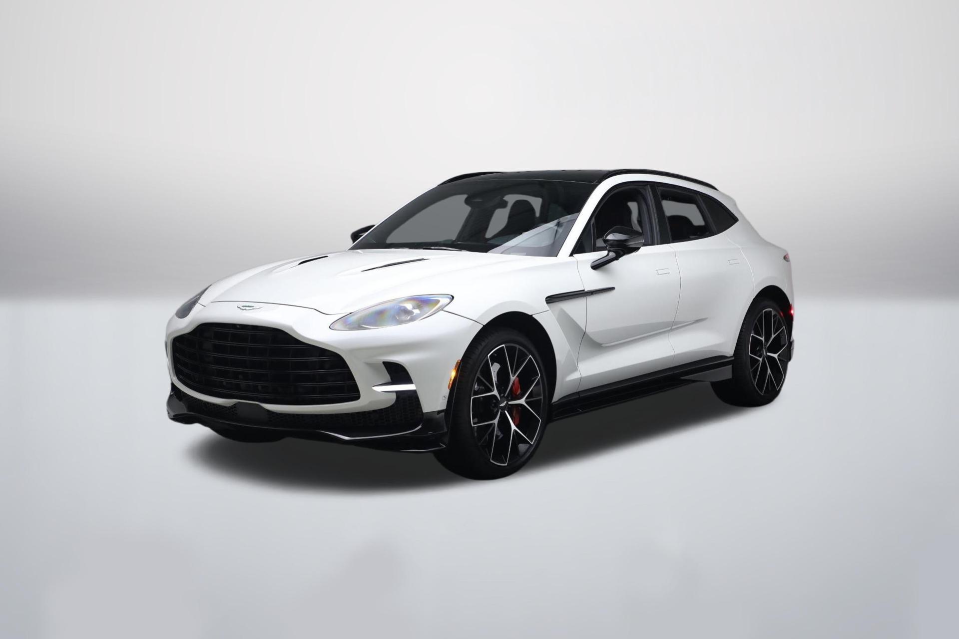 2025 Aston Martin DBX