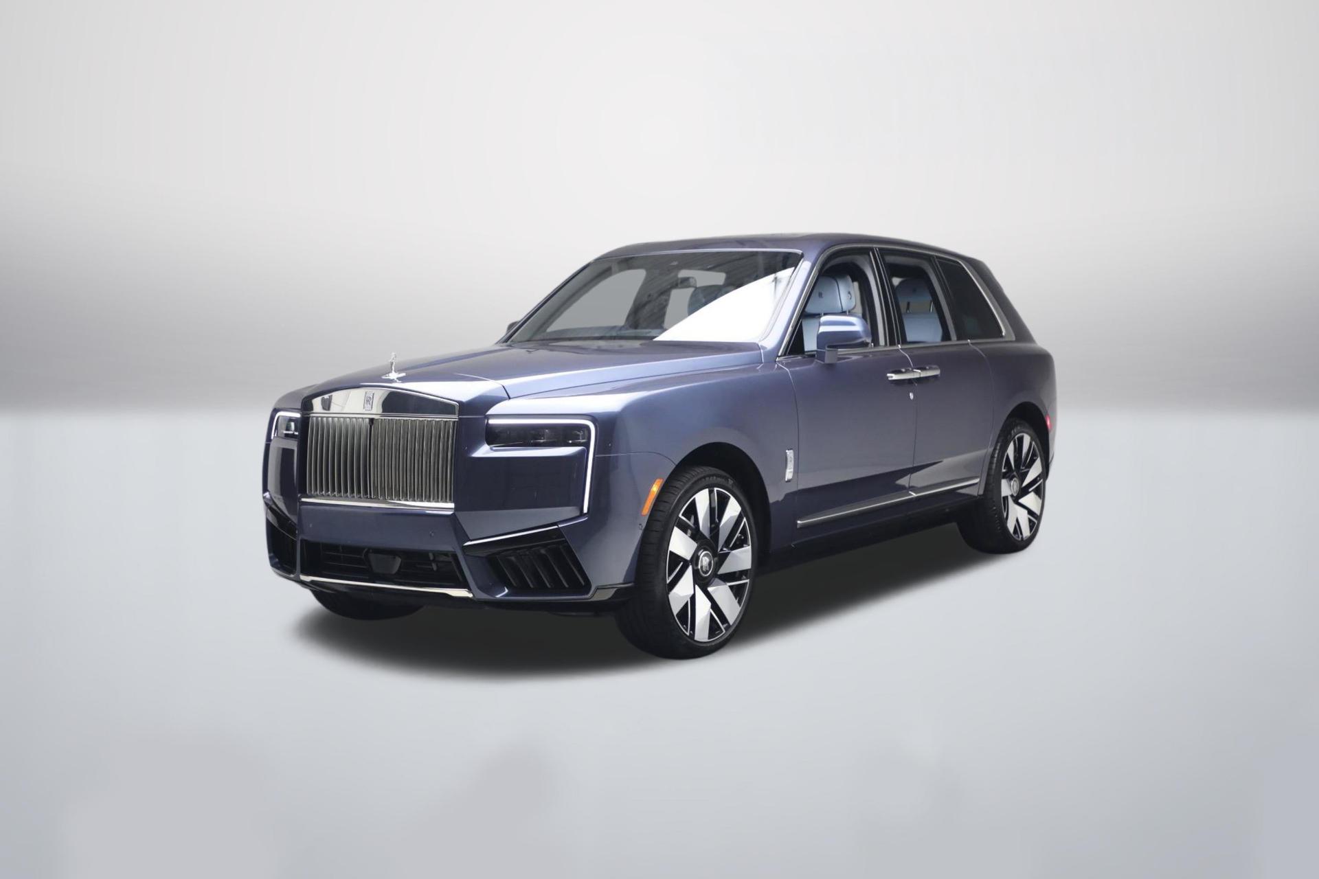 2025 Rolls-Royce Cullinan Base