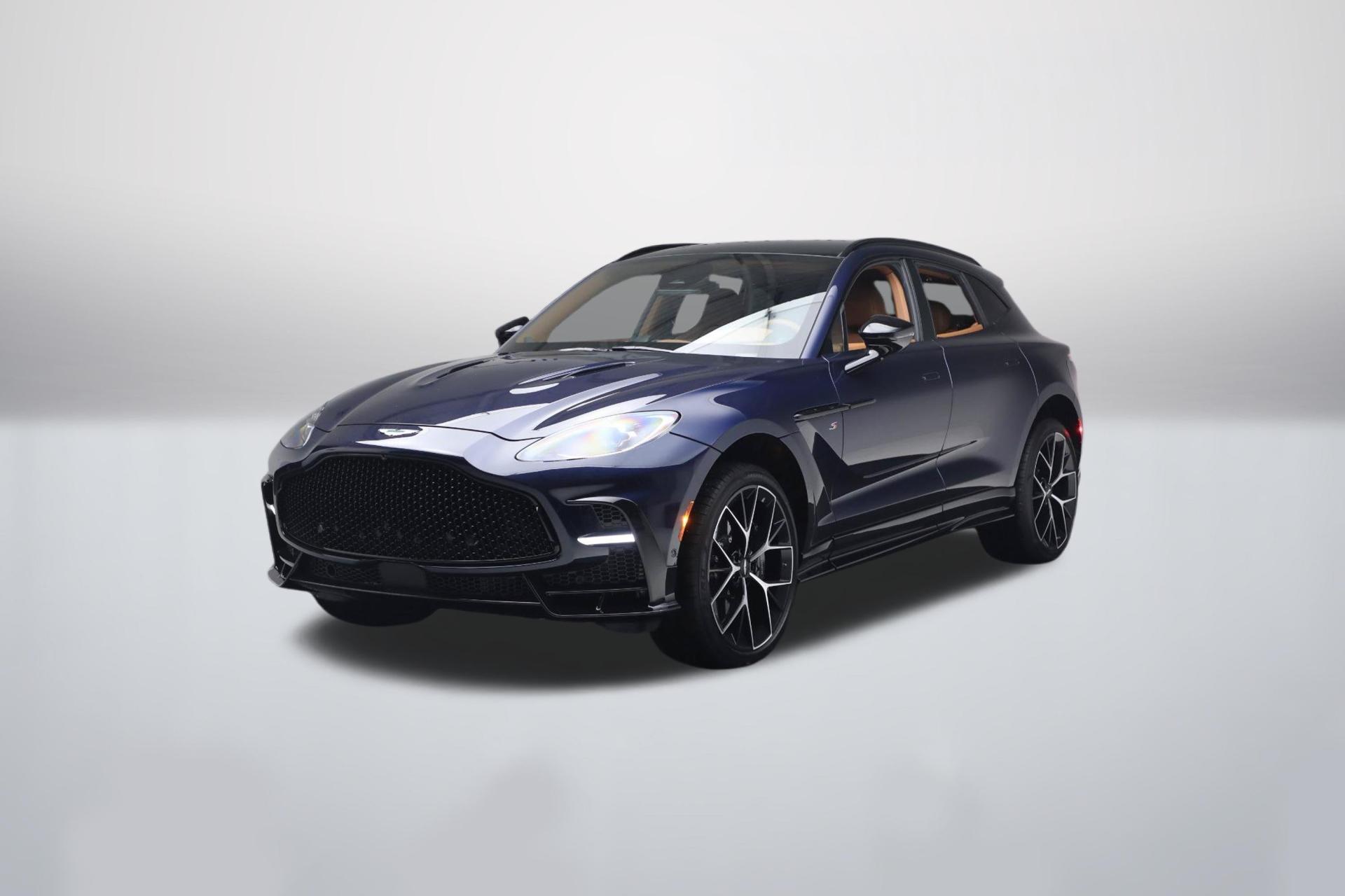 2026 Aston Martin DBX