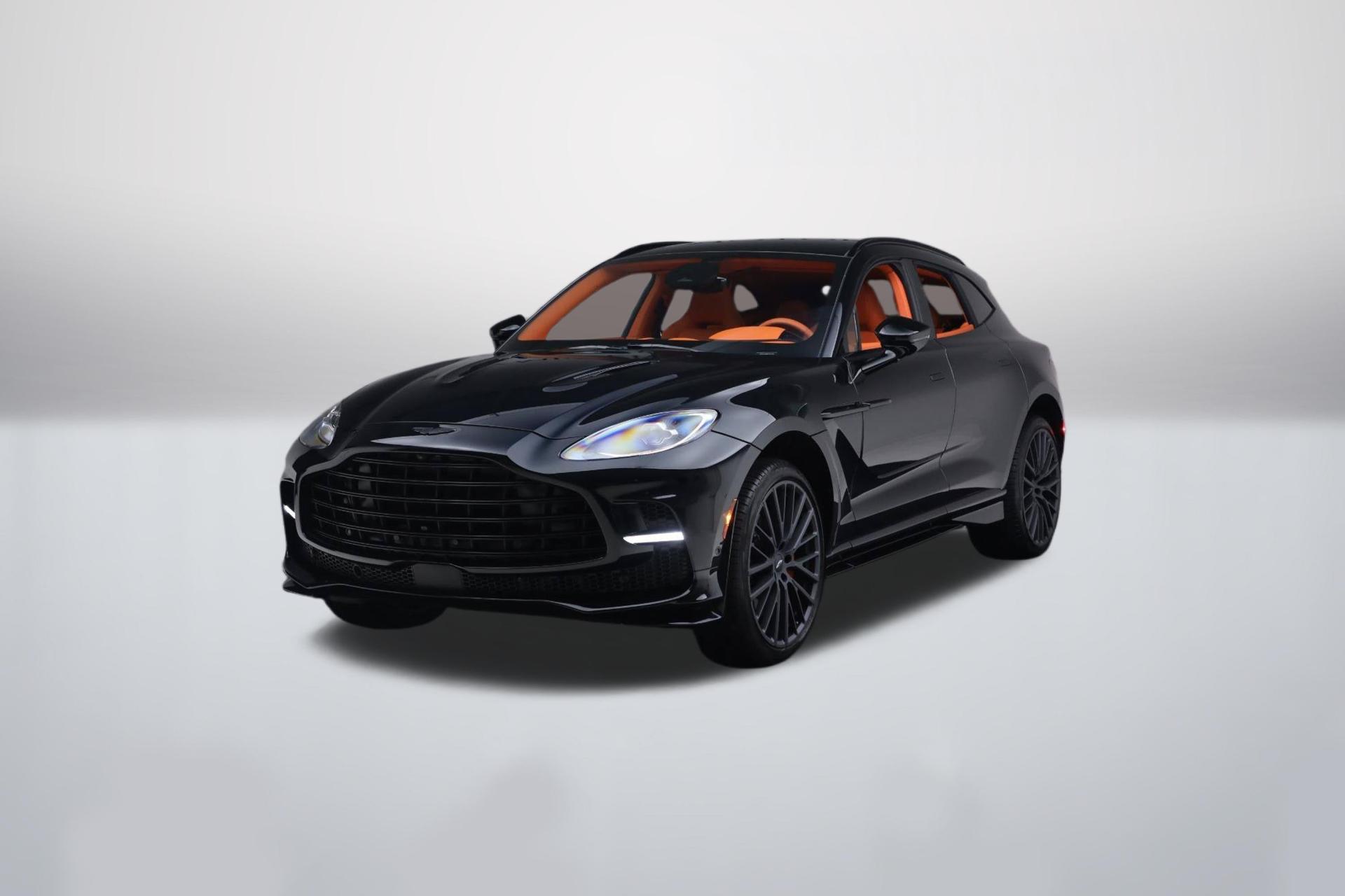 2025 Aston Martin DBX